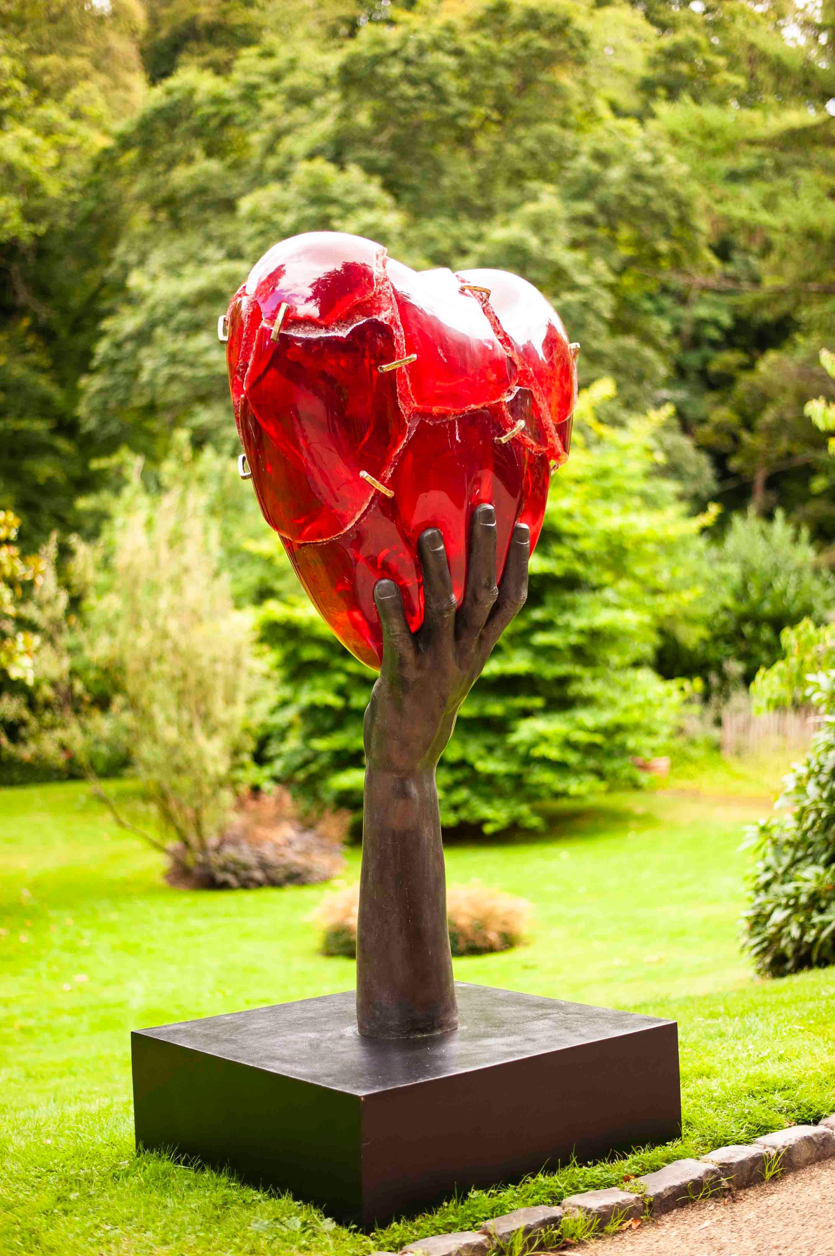 Heartfelt - Sculpture by Patrick O'Reilly