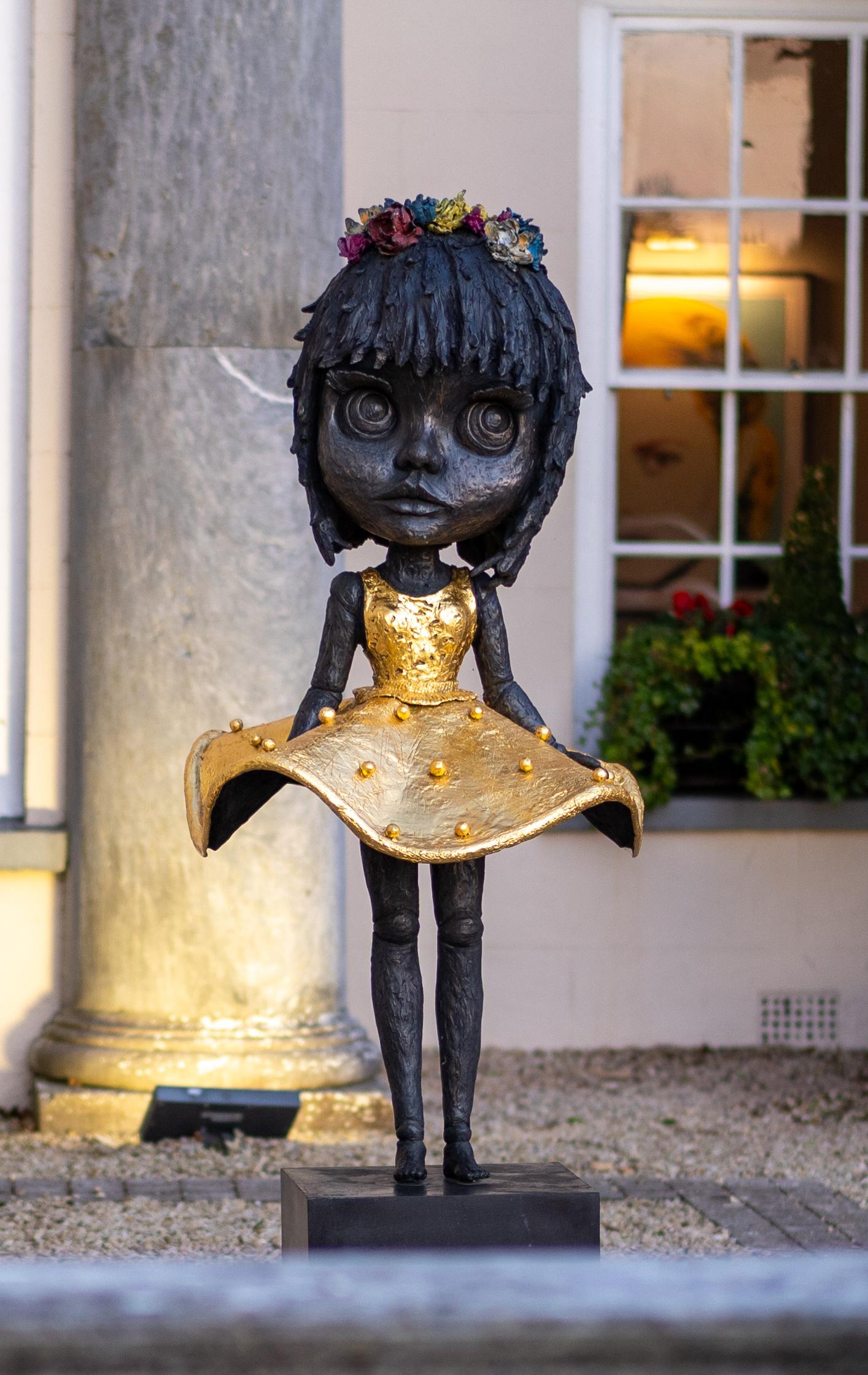 Shayleigh - Sculpture by Patrick O'Reilly