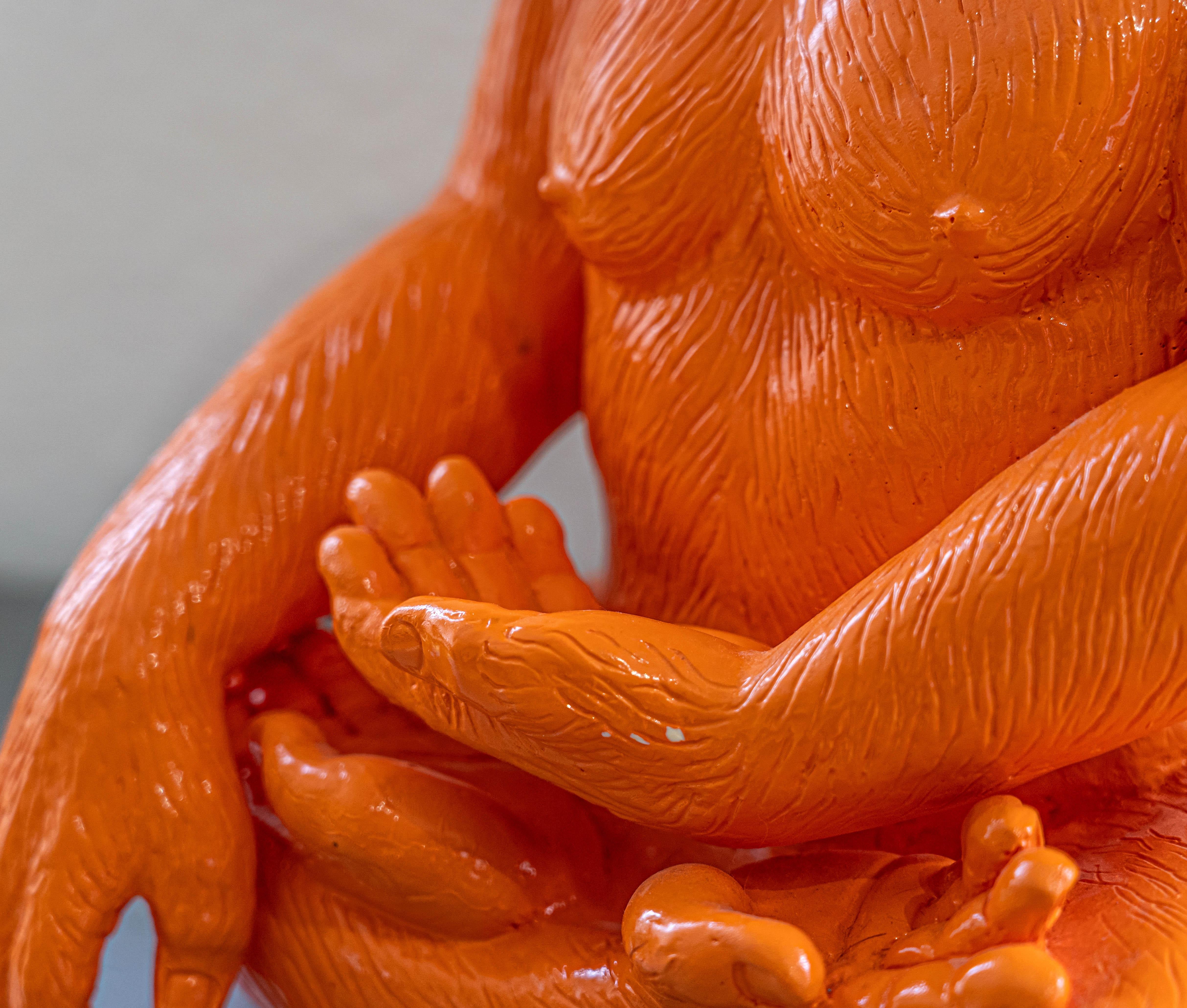 Bouddha Gorille - Sculpture de Patrick Schumacher