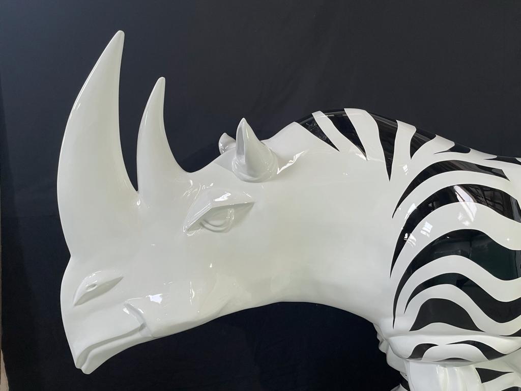 Rhinozebros 120 - Adorned with a zebra skin - Monumental Outdoor Sculpture For Sale 2