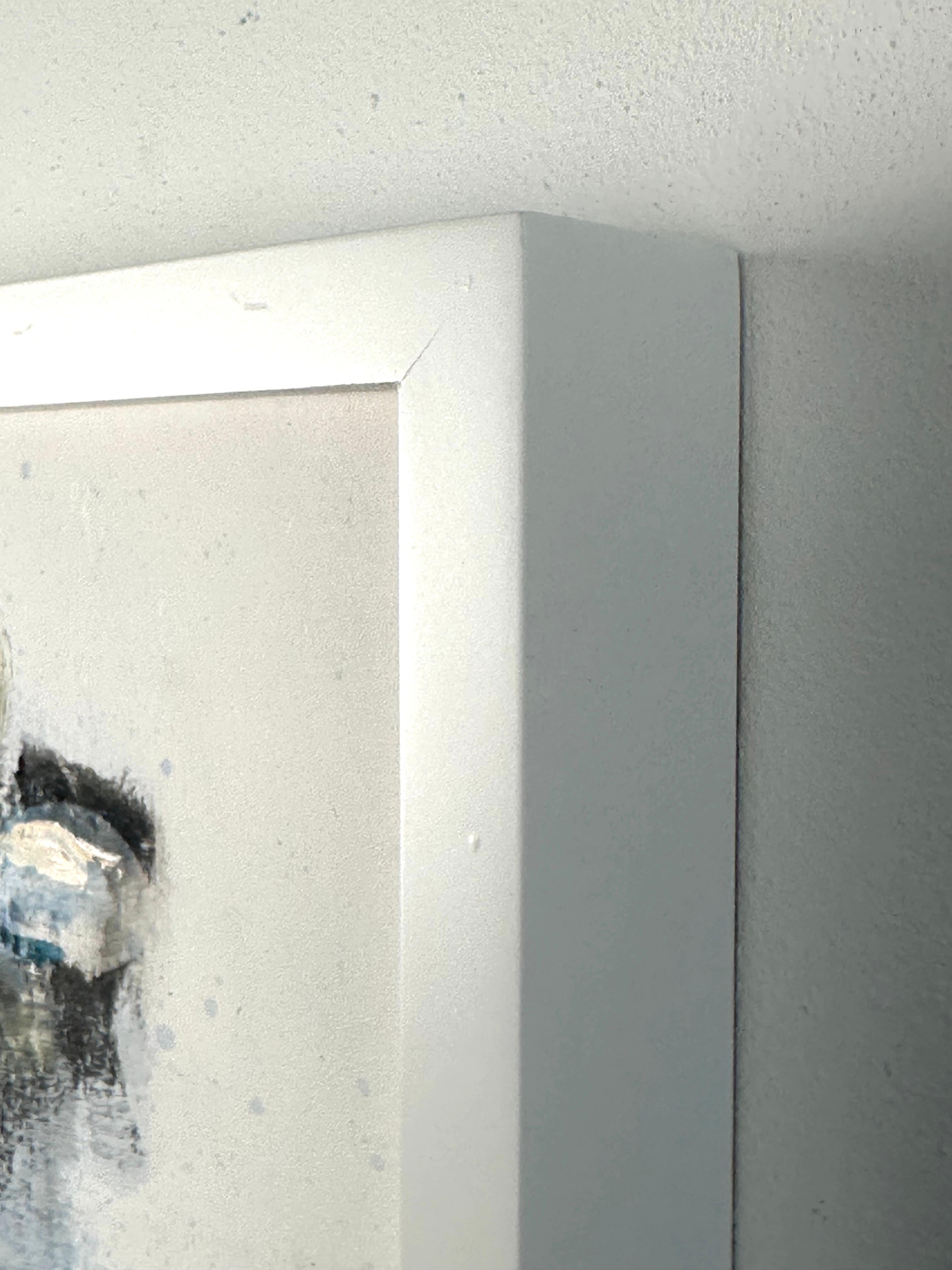 Crush Daddy (erotisches männliches Tänzerporträt) (Grau), Figurative Painting, von Patrick Terenchin