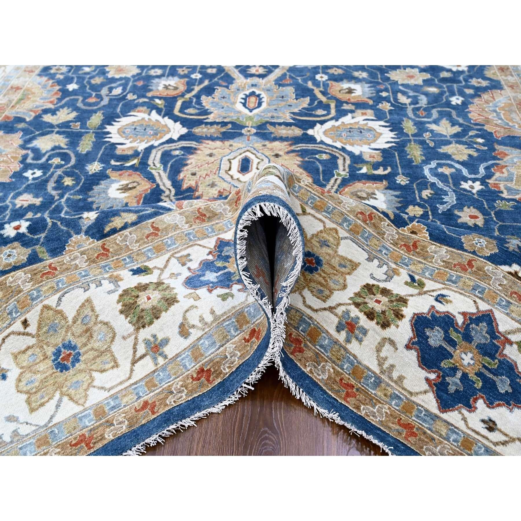 Tapis oriental bleu patriote Sultanabad noué à la main 9'0