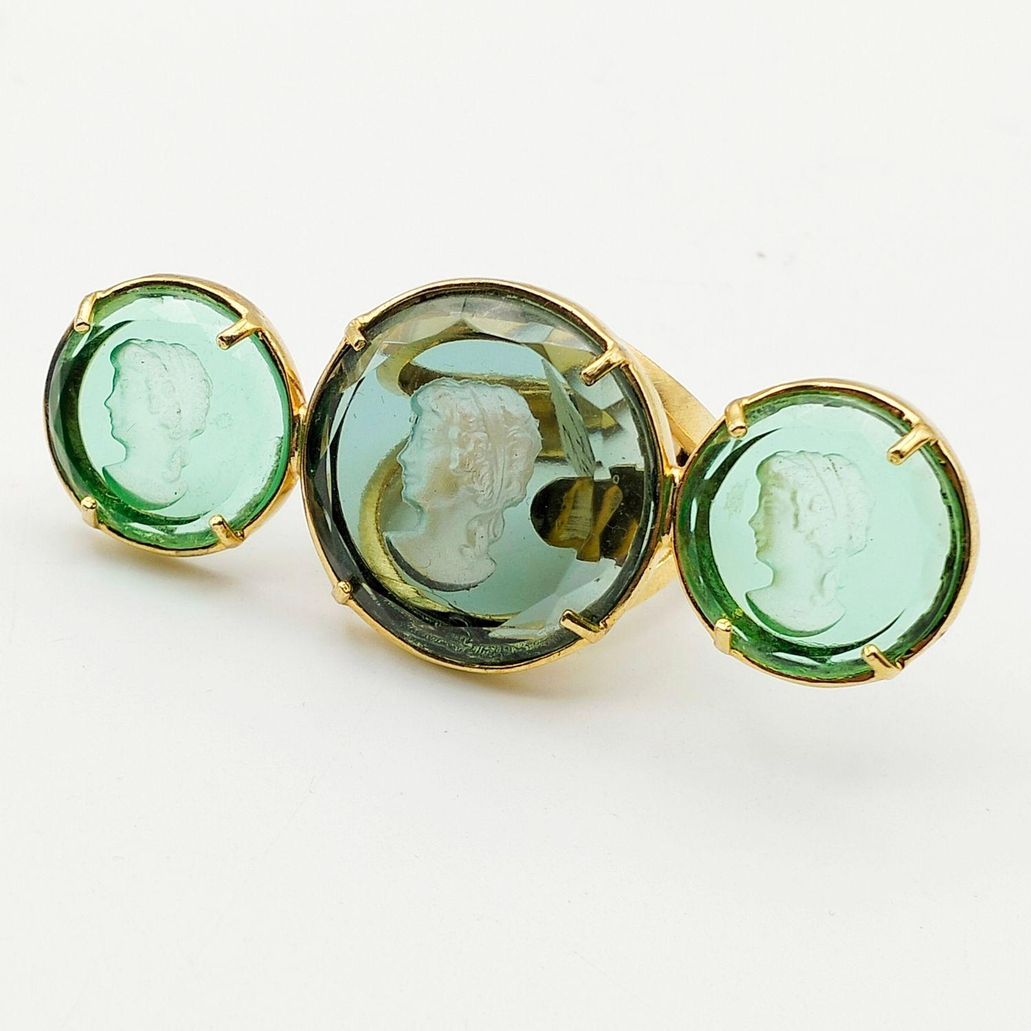 Patrizia Daliana 24 KT gilded bronze ring with hand-carved and ground Murano gla In New Condition For Sale In Firenze, Toscana