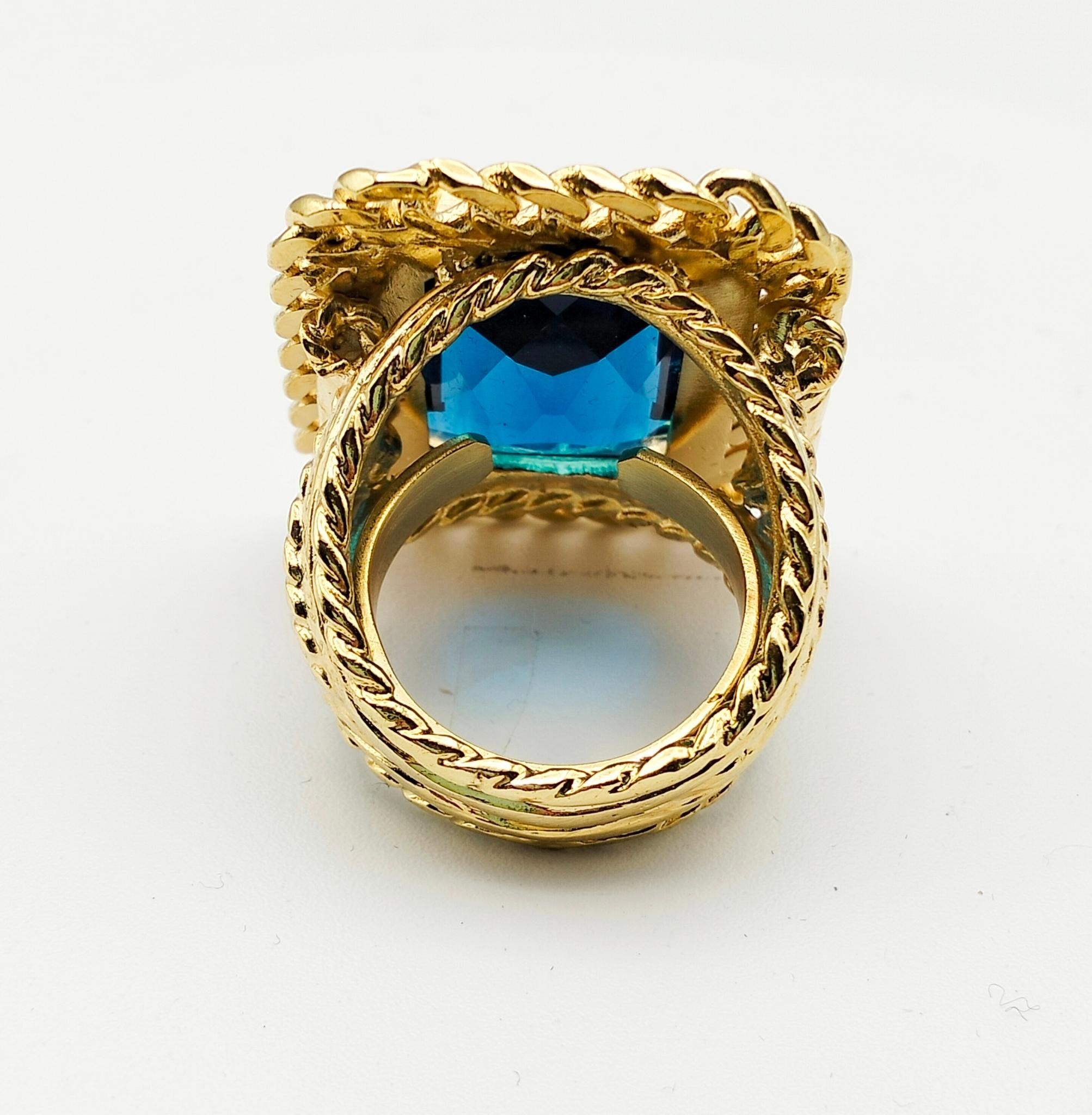 Women's Patrizia Daliana 24 KT gold plated bronze ring with faceted crystal For Sale