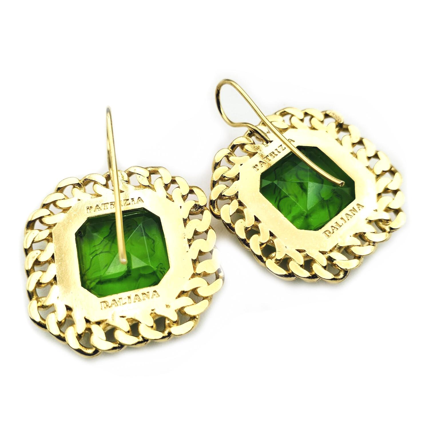 Artisan Patrizia Daliana earrings in 24 KT gilded bronze with  hand-cut Murano glass For Sale