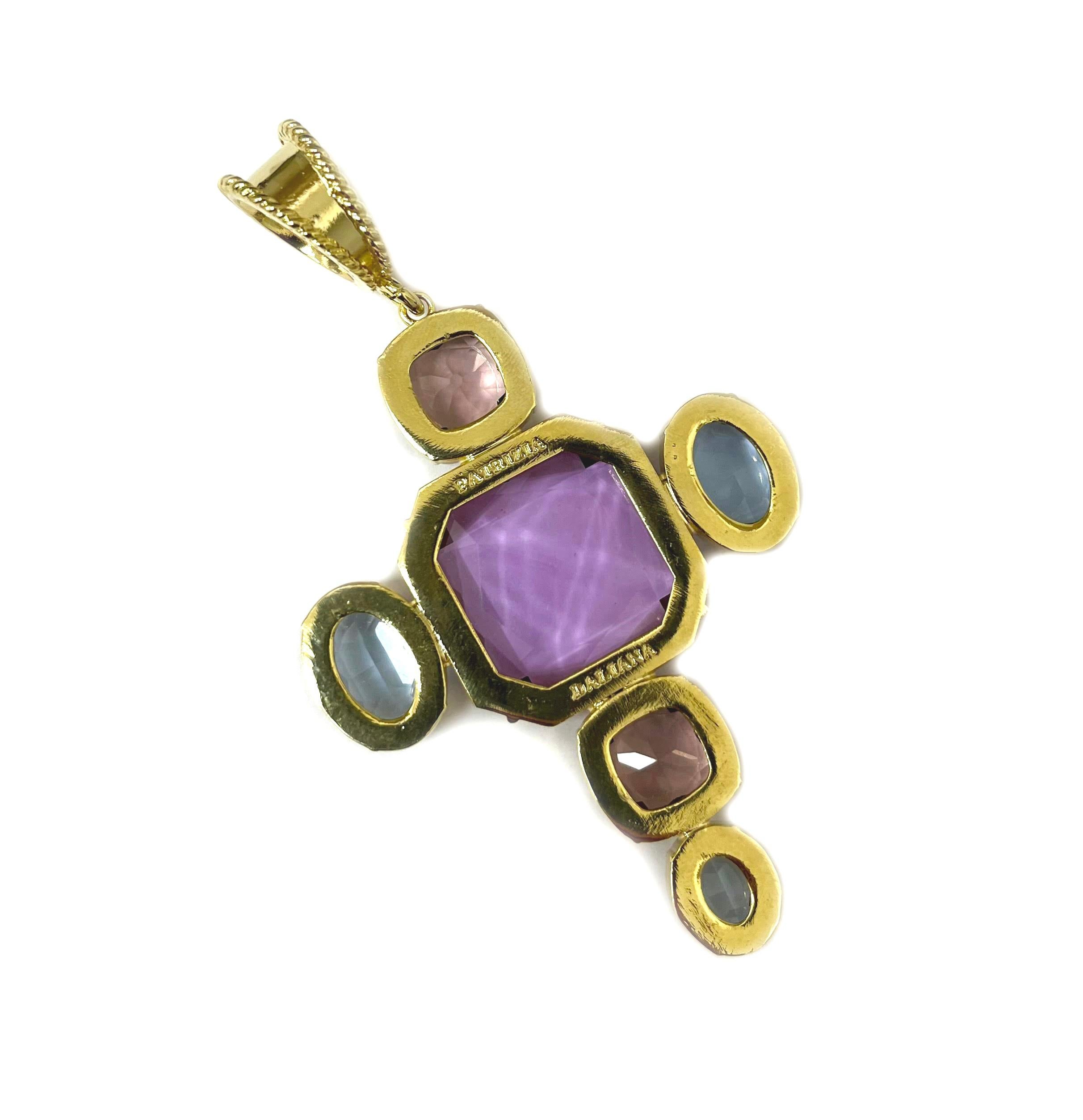 Artisan Patrizia Daliana Pendant in 24kt gold-plated bronze in the shape of a cross For Sale