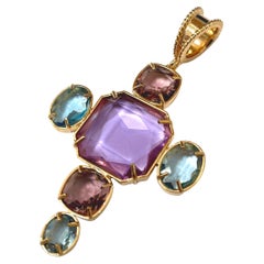 Patrizia Daliana Pendant in 24kt gold-plated bronze in the shape of a cross