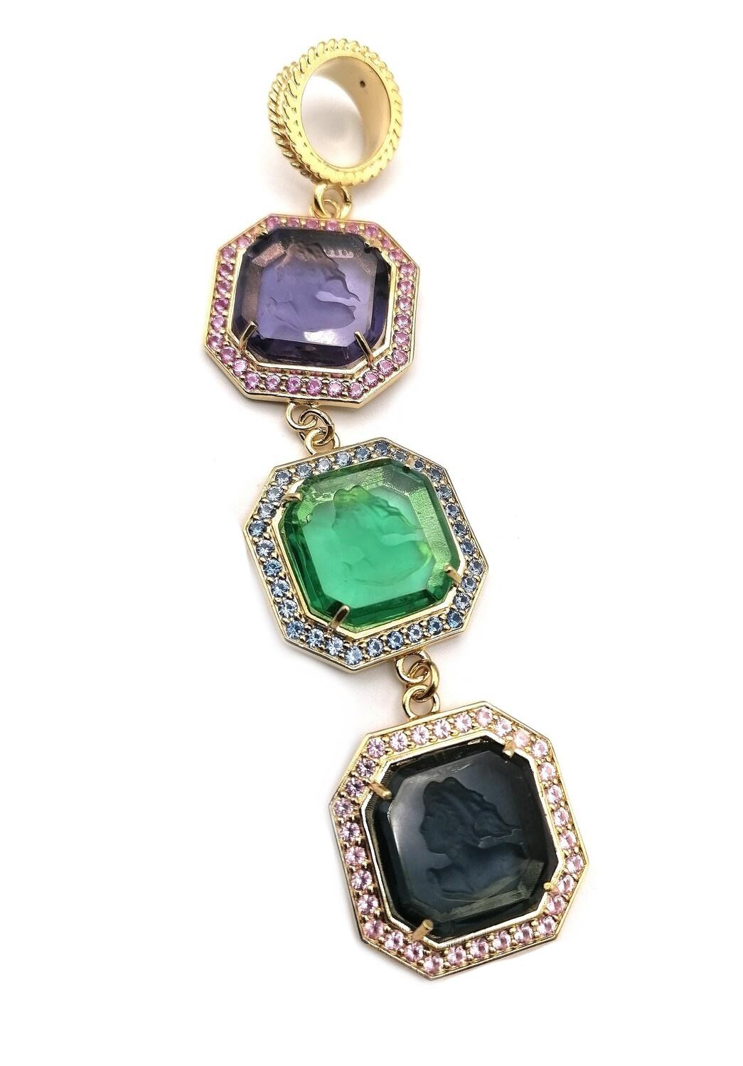Artisan Patrizia Daliana, Triple pendant in 24kt gilded bronze, zircons and murano glass For Sale