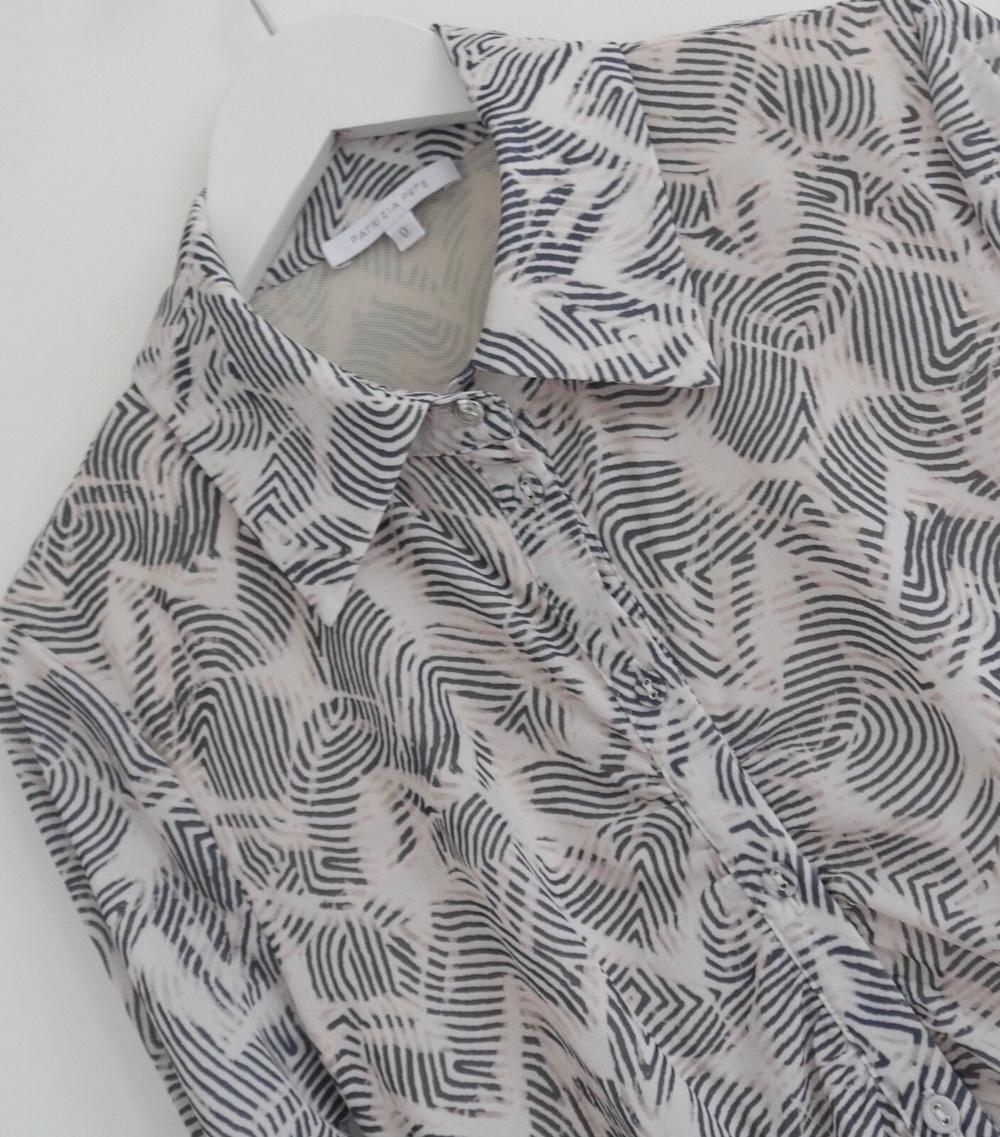 Patrizia Pepe Fingerprint Mesh Hemdkleid (Grau) im Angebot