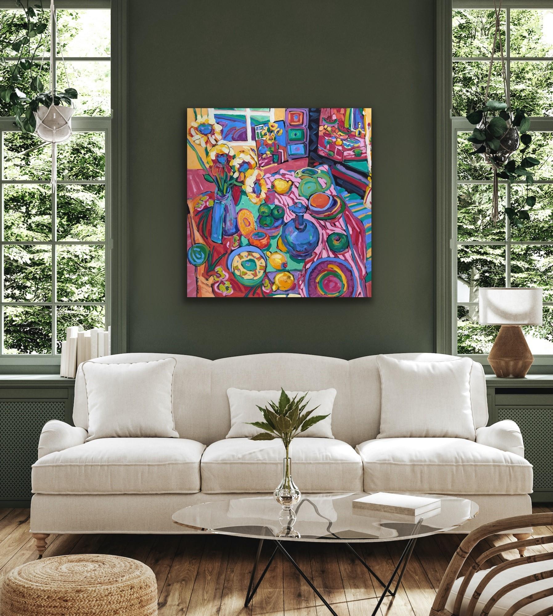 Patsy Evins Interior Painting – Obst Fancy farbenfrohes abstraktes Interieur 48 x 48 Kasein auf Leinwand -- Ein Angebot machen