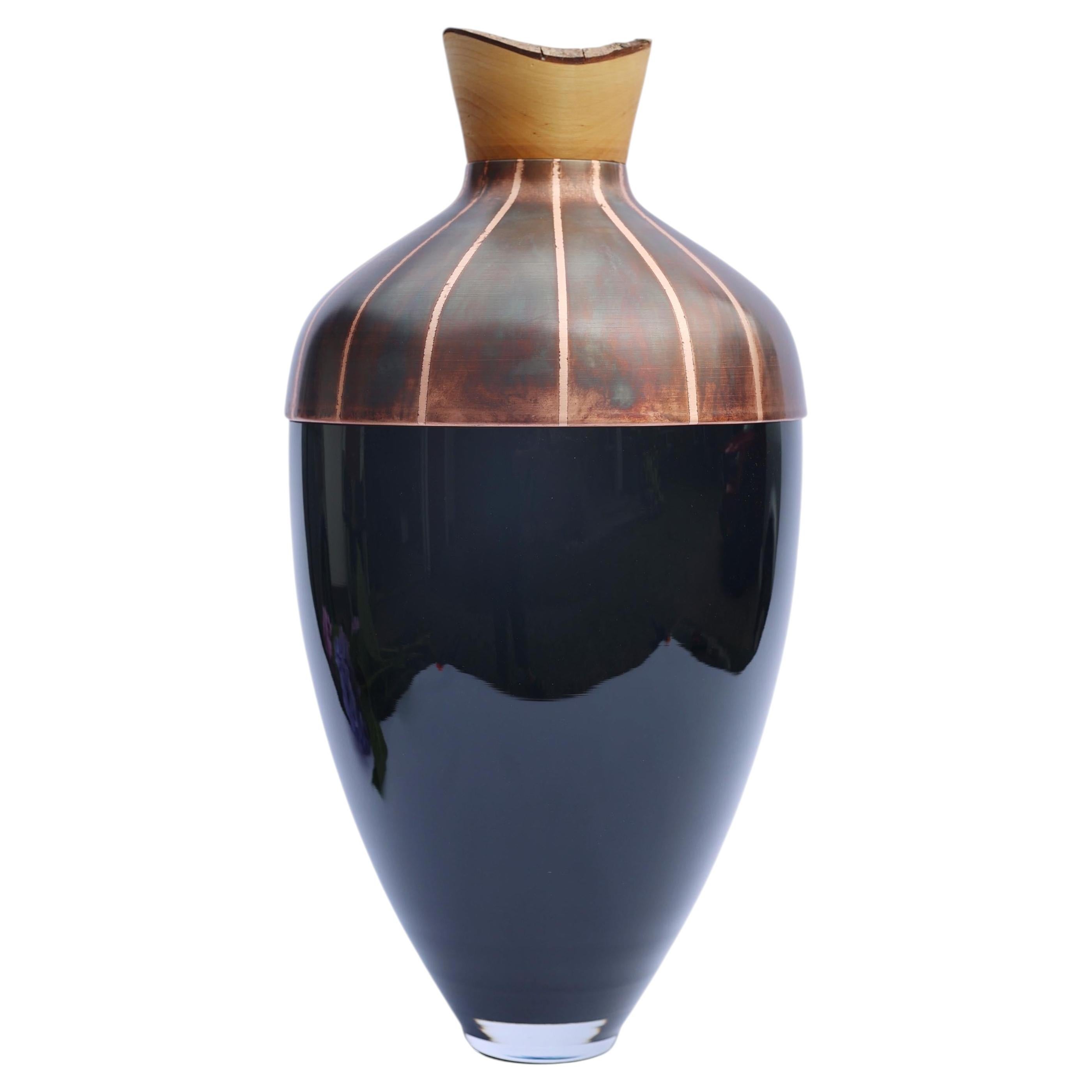 Vaso "Patina Nanis" in rame e ottone di Pia Wüstenberg in vendita
