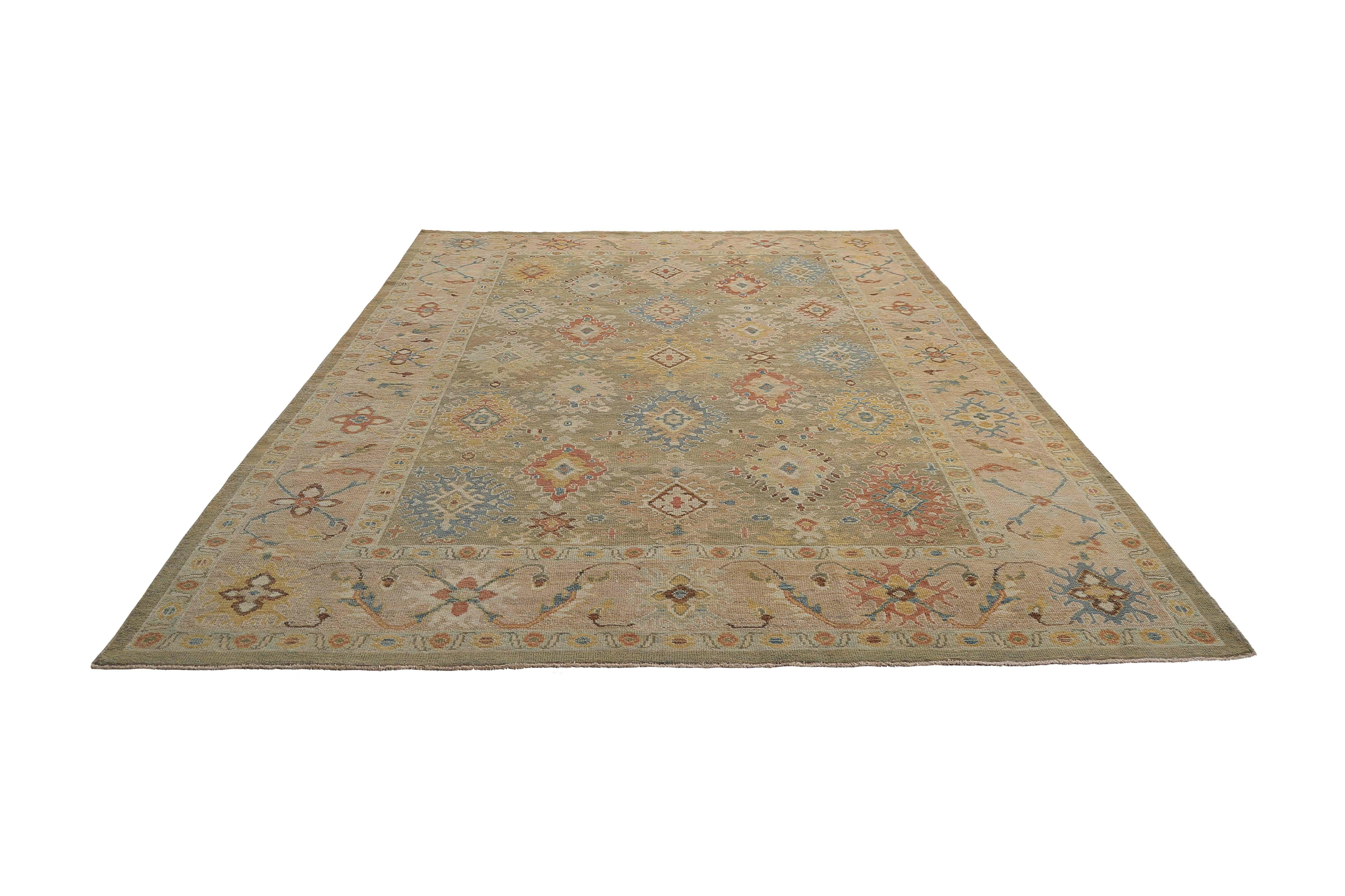 Wool Patterned Neutral Sultanabad Rug For Sale