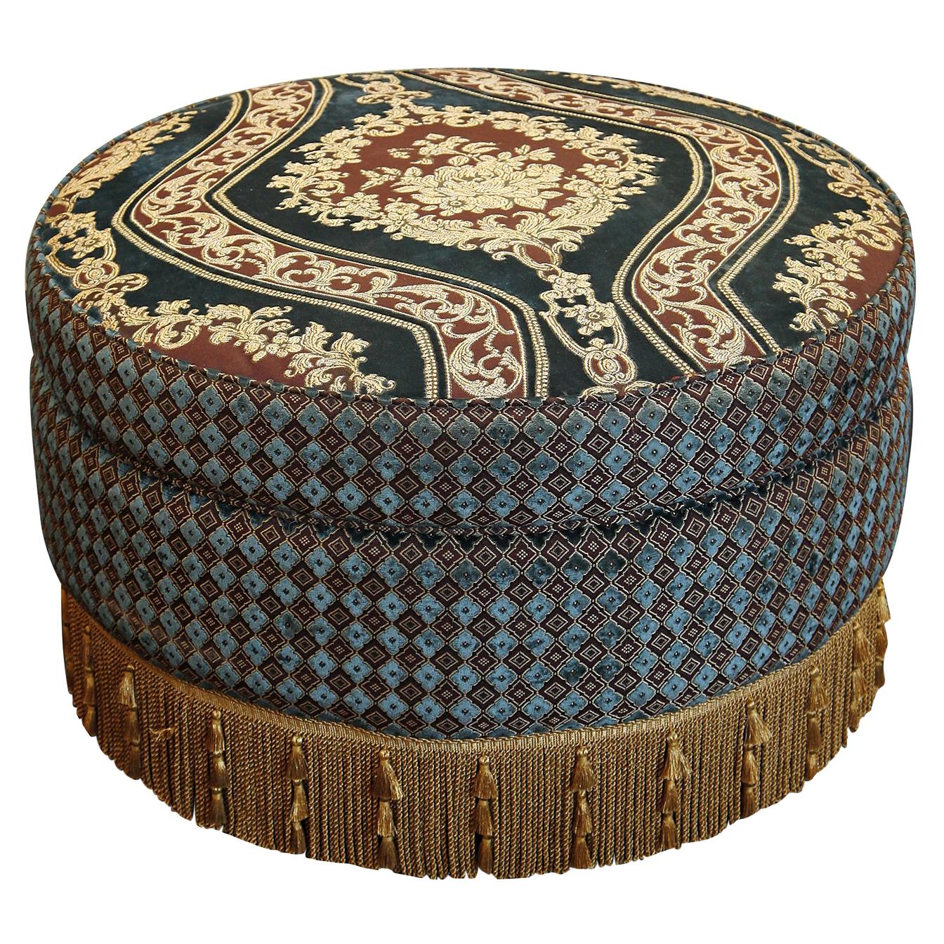 Billy White Round Pouf For Sale at 1stDibs