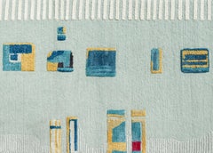 Gemusterter blauer nachhaltiger italienischer abstrakter Camarillo Bleu Elfenbein-Teppich, auf Lager