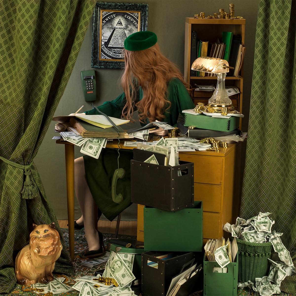 Patty Carroll Color Photograph - Money Honey