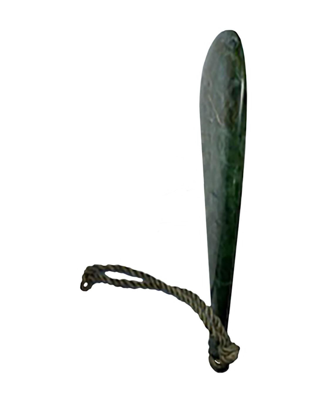 patu maori weapon
