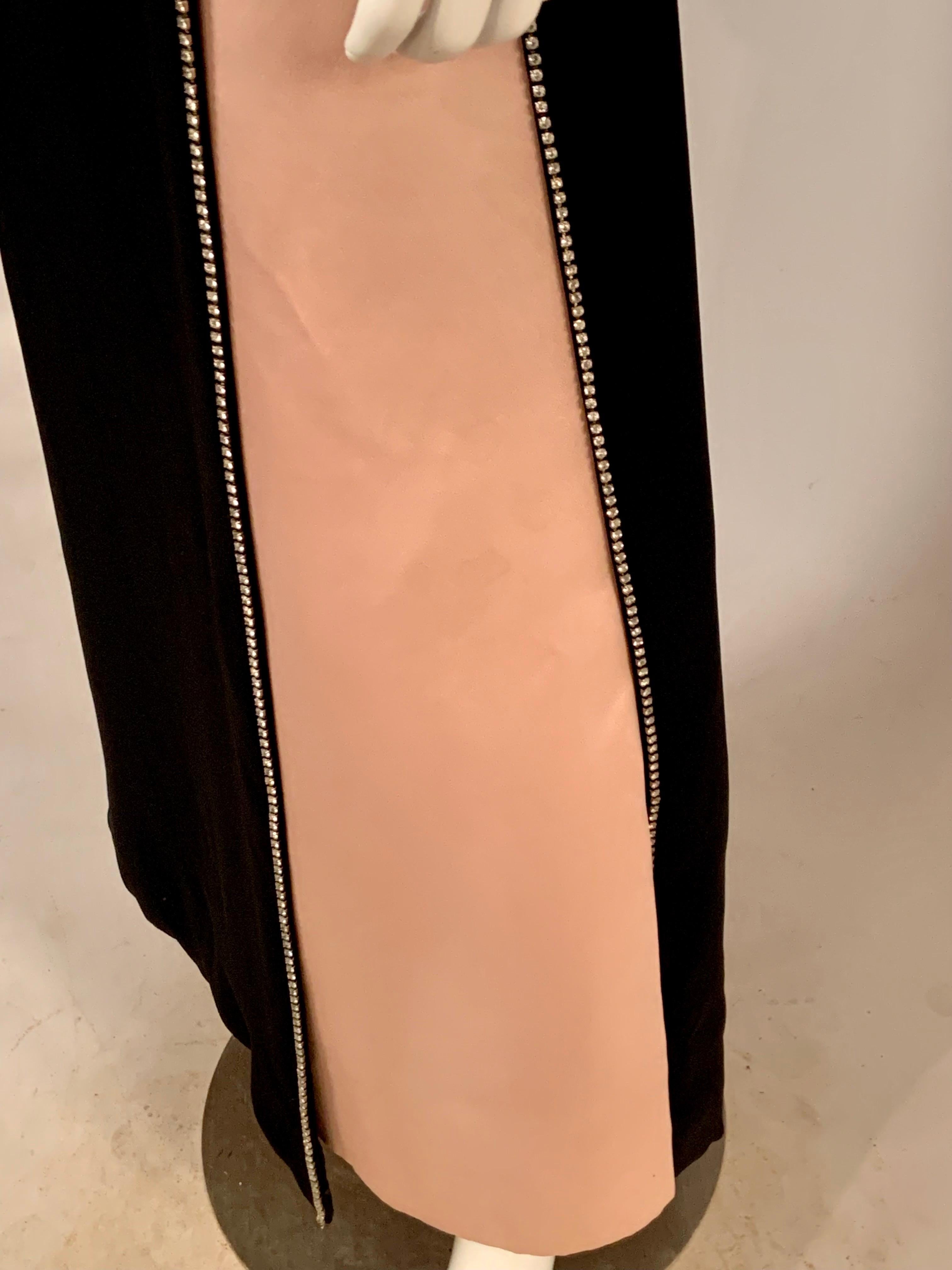 Patullo-Jo Copeland Abendkleid aus schwarzer Wolle und rosafarbenem Satin mit Strassbesatz Damen im Angebot
