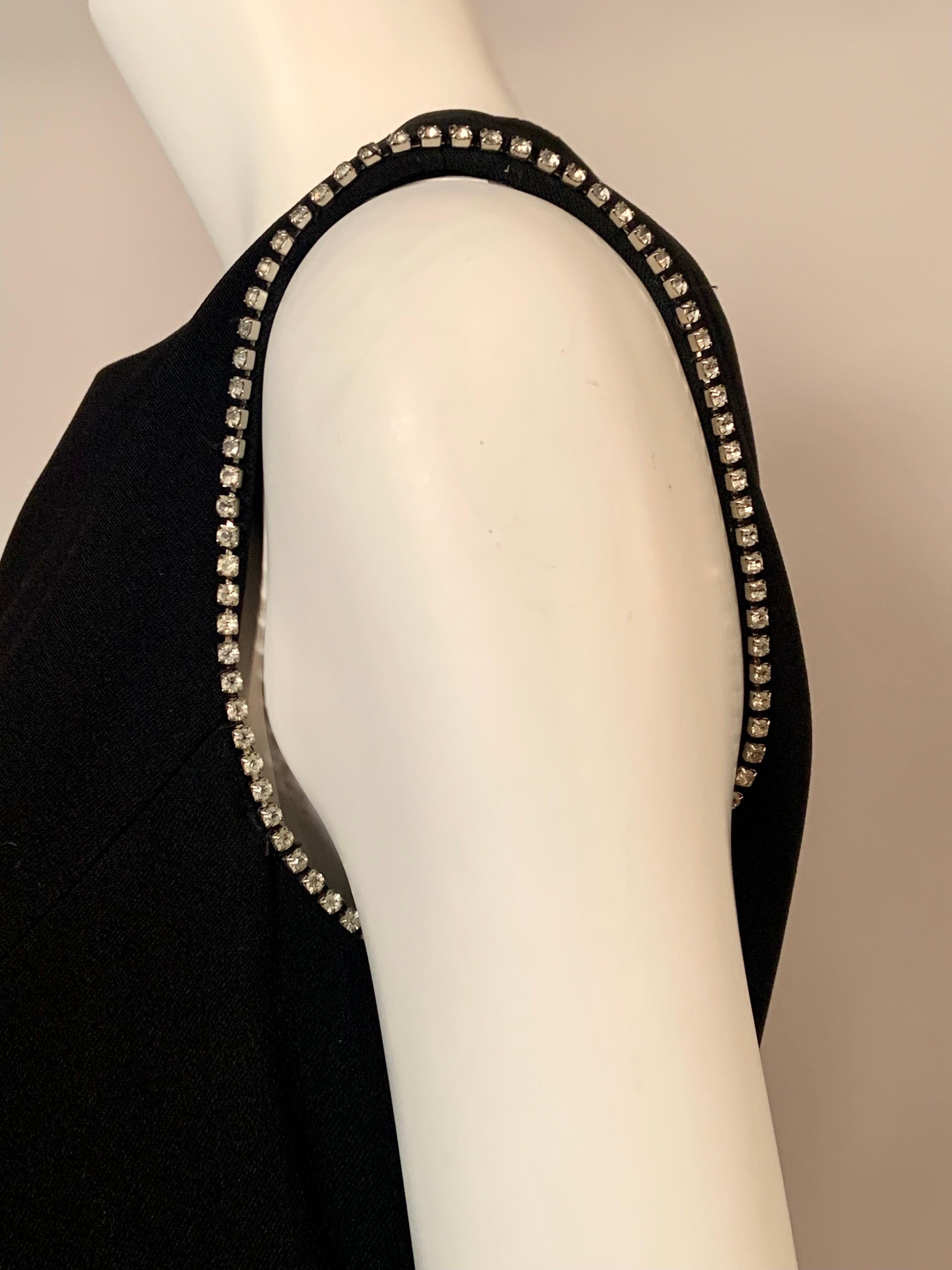 Patullo-Jo Copeland Abendkleid aus schwarzer Wolle und rosafarbenem Satin mit Strassbesatz im Angebot 2