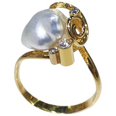 Paul Amey 14K Gold, Diamond and Broome Keshi Pearl Ring