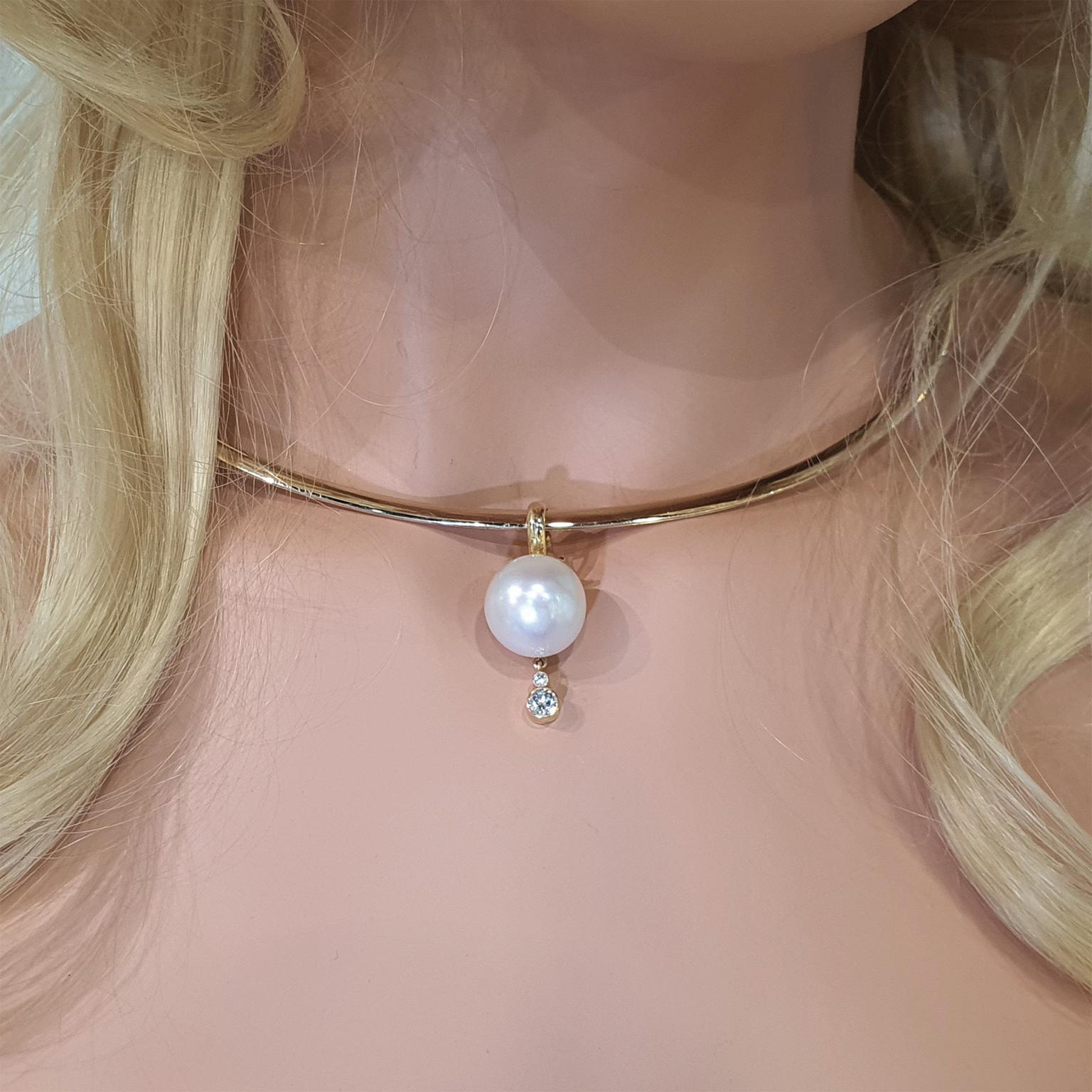 Round Cut Paul Amey 18K Gold and South Sea Pearl Pendant on Neoprene Choker For Sale