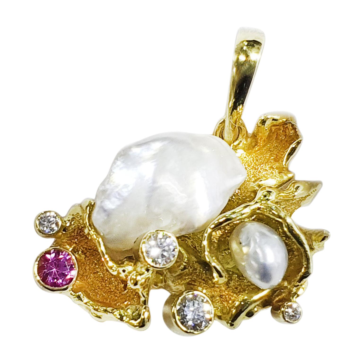 Paul Paul Amey 18k Gold, Diamant, Broome Keshi Perle und rosa Saphir Anhänger