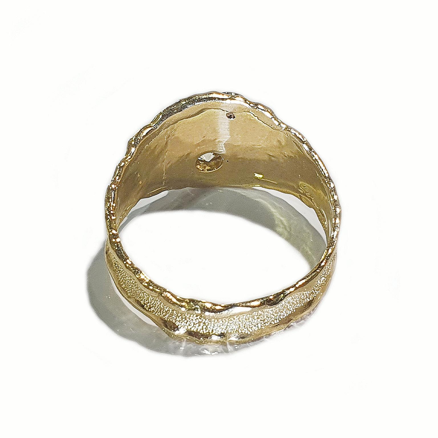 Artisan Paul Amey 18K Gold Molten Edge Argyle Type Diamond Ring For Sale