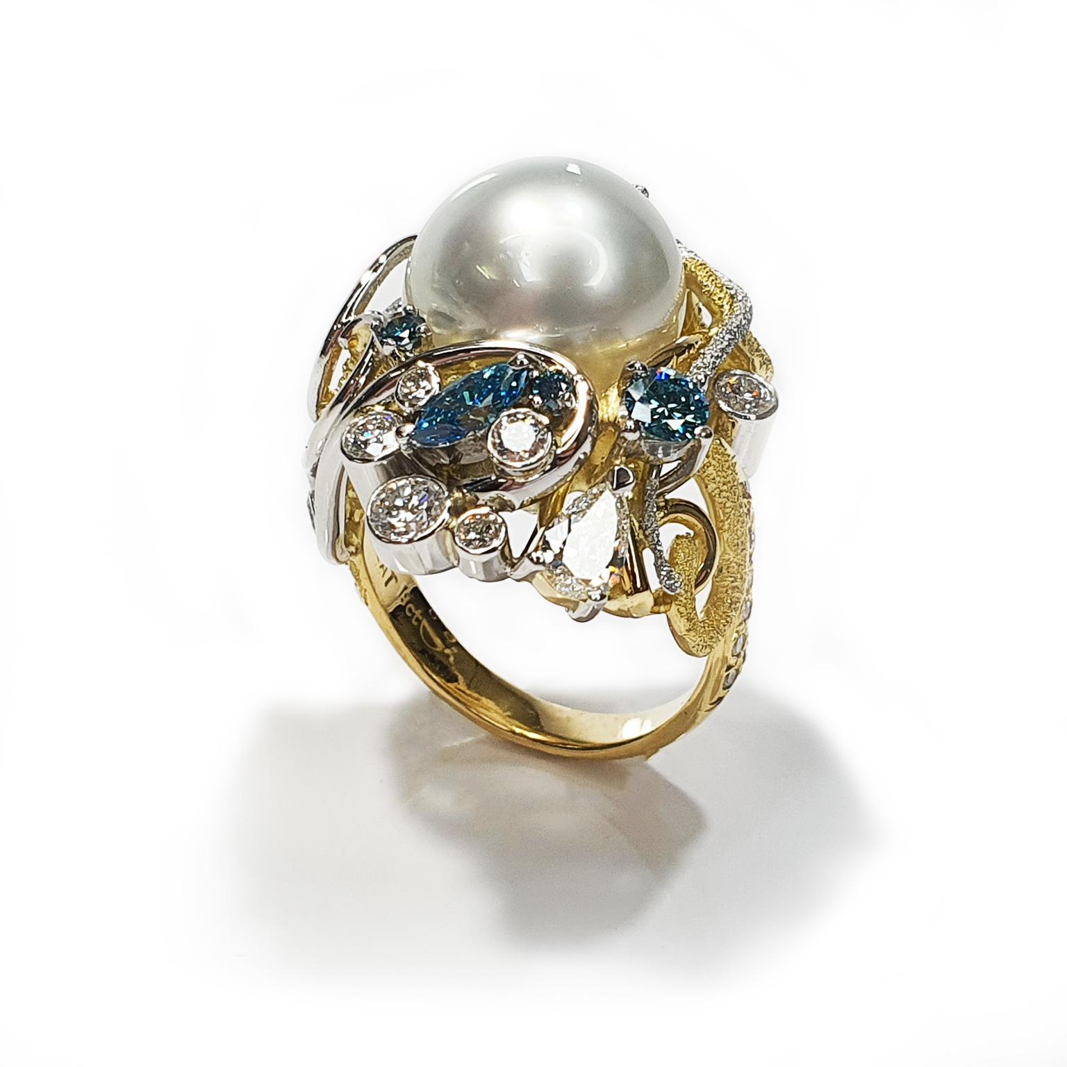 Paul Amey 18k Gold, Pearl and Diamond Cocktail Ring In New Condition For Sale In Tewantin, Queensland