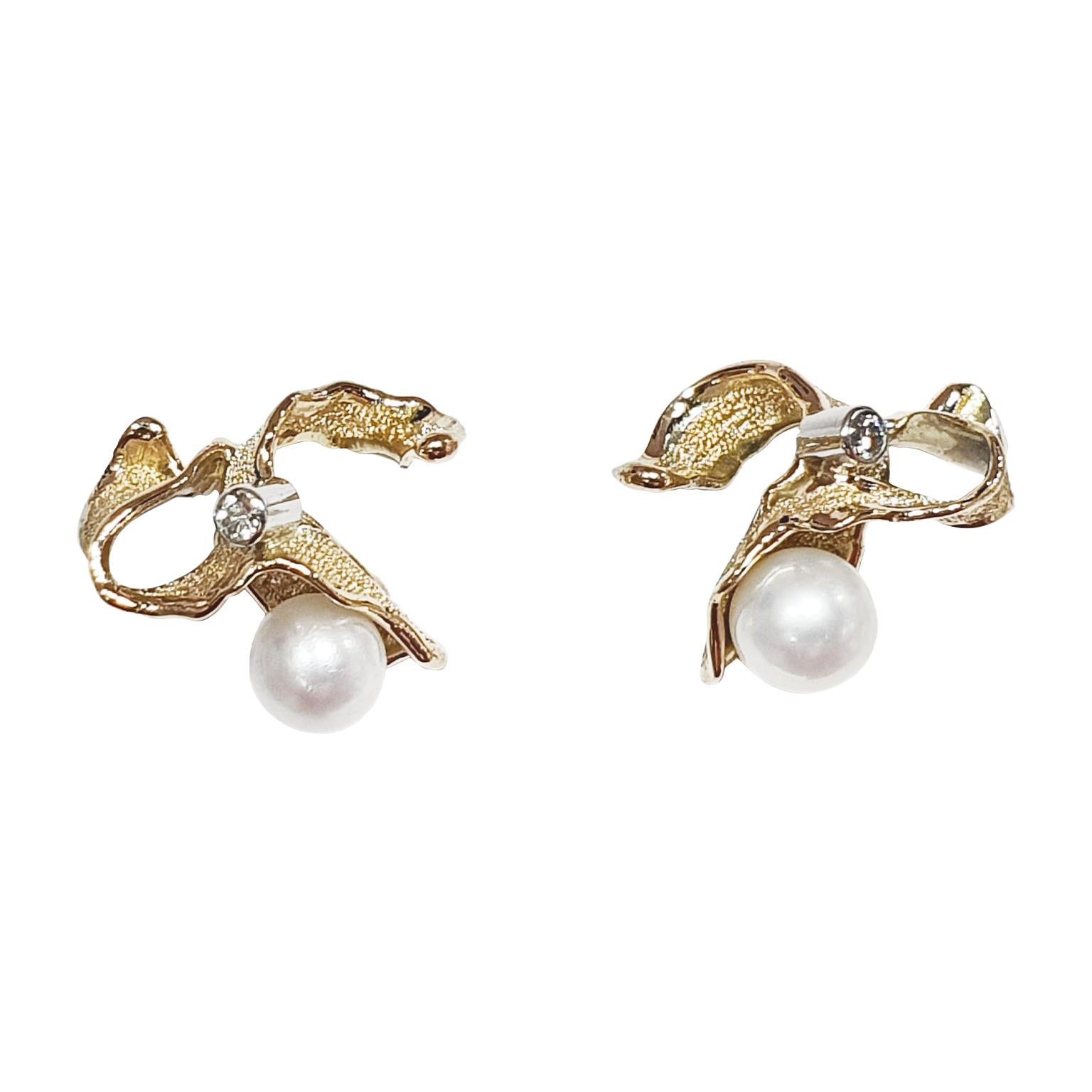 Paul Amey 9k Gold, Platinum and Freshwater Pearl "Orchid" Earrings For Sale