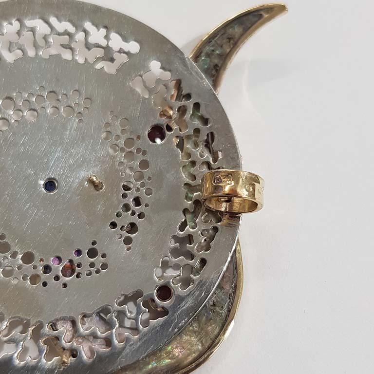 Taille mixte Pendentif Constellation de Paul Amey en argent sterling, or 9 carats et lapis en vente