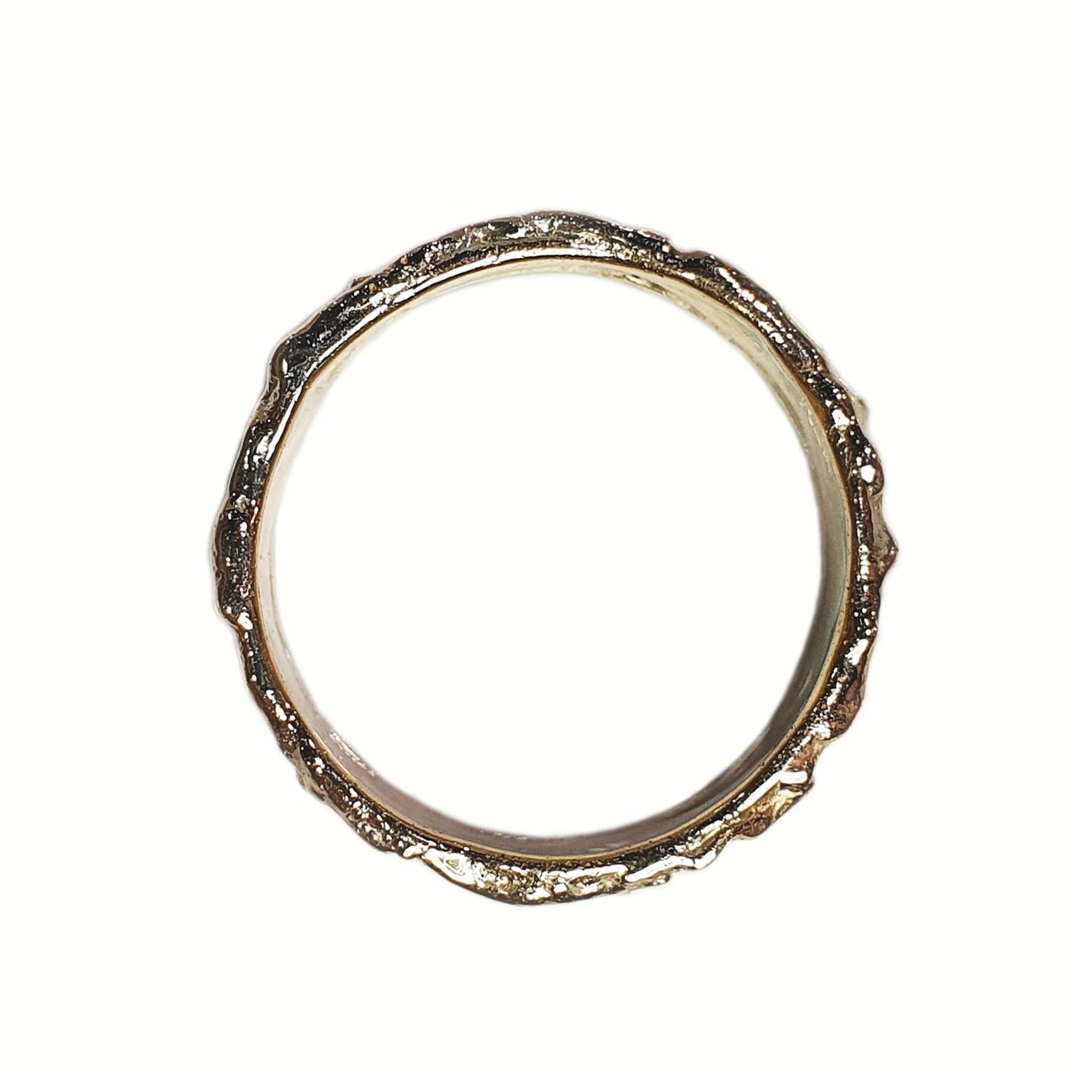 Handgefertigter 9K Gold Molten Edge Ring von Paul Amey im Zustand „Neu“ in Tewantin, Queensland