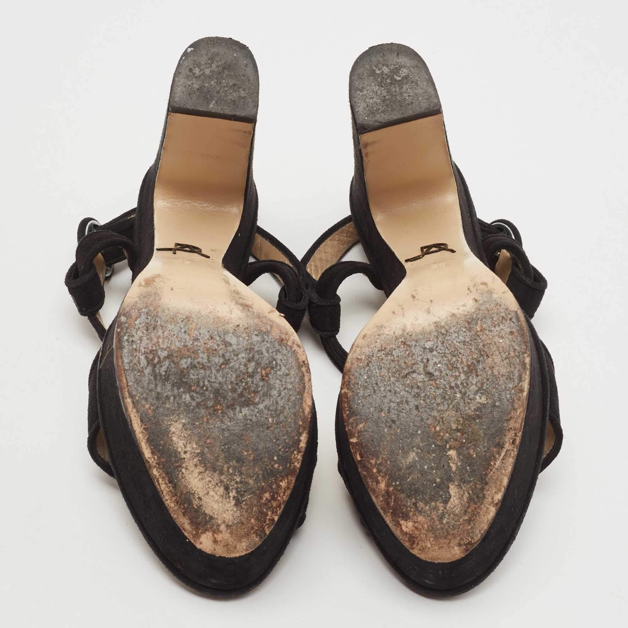Sandales Stanton en daim noir de Paul Andrews Taille 36 en vente 1