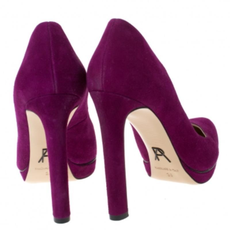 Paul Andrew Purple Suede Manhattan Pumps Size 36 Bon état - En vente à Dubai, Al Qouz 2