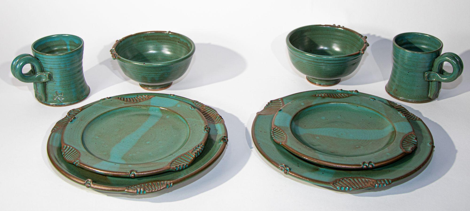 Paul Anthony Vintage Teal Green Stoneware Service Set of 8 For Sale 7
