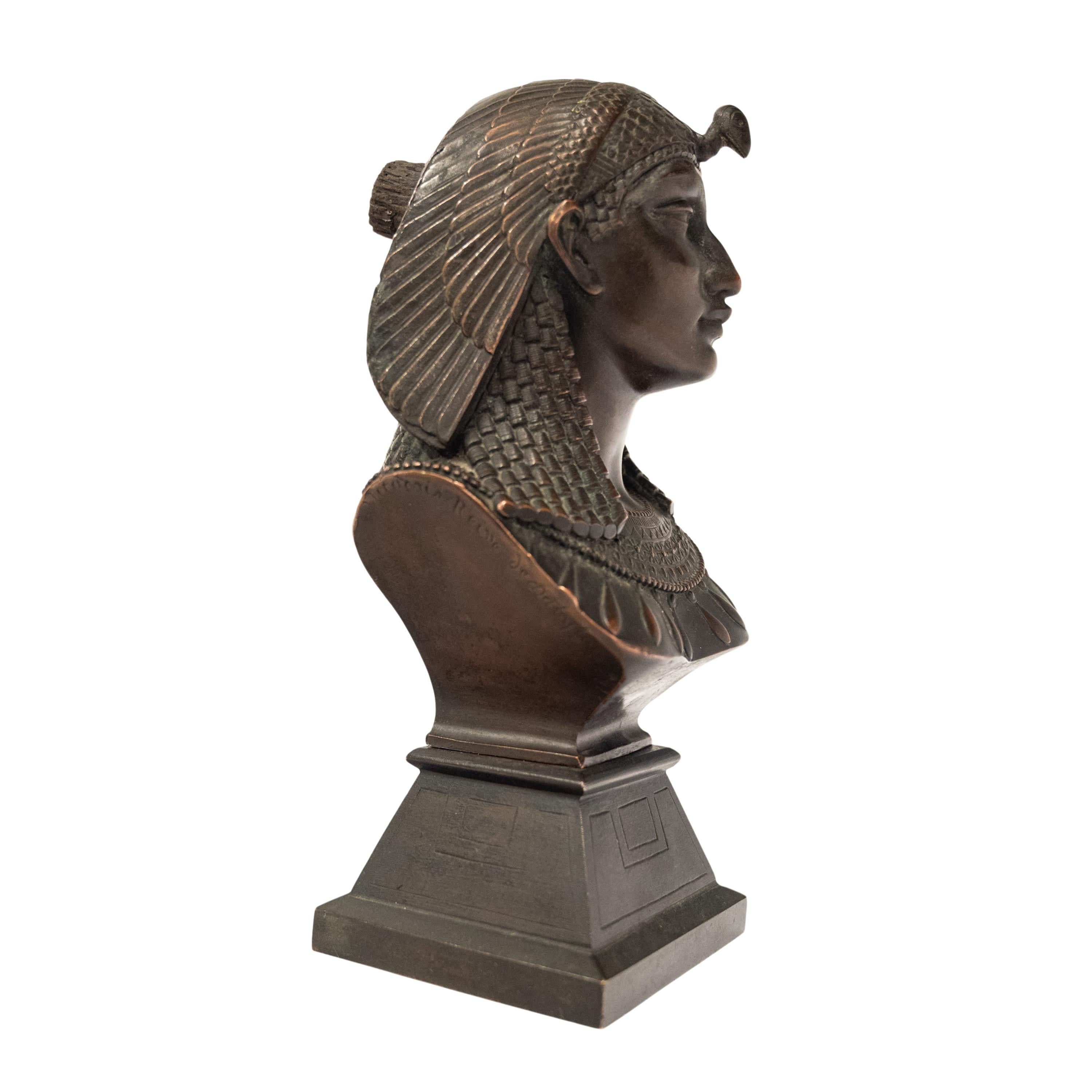 Antique French Escultura de busto de bronce de renacimiento egipcio Estatua 