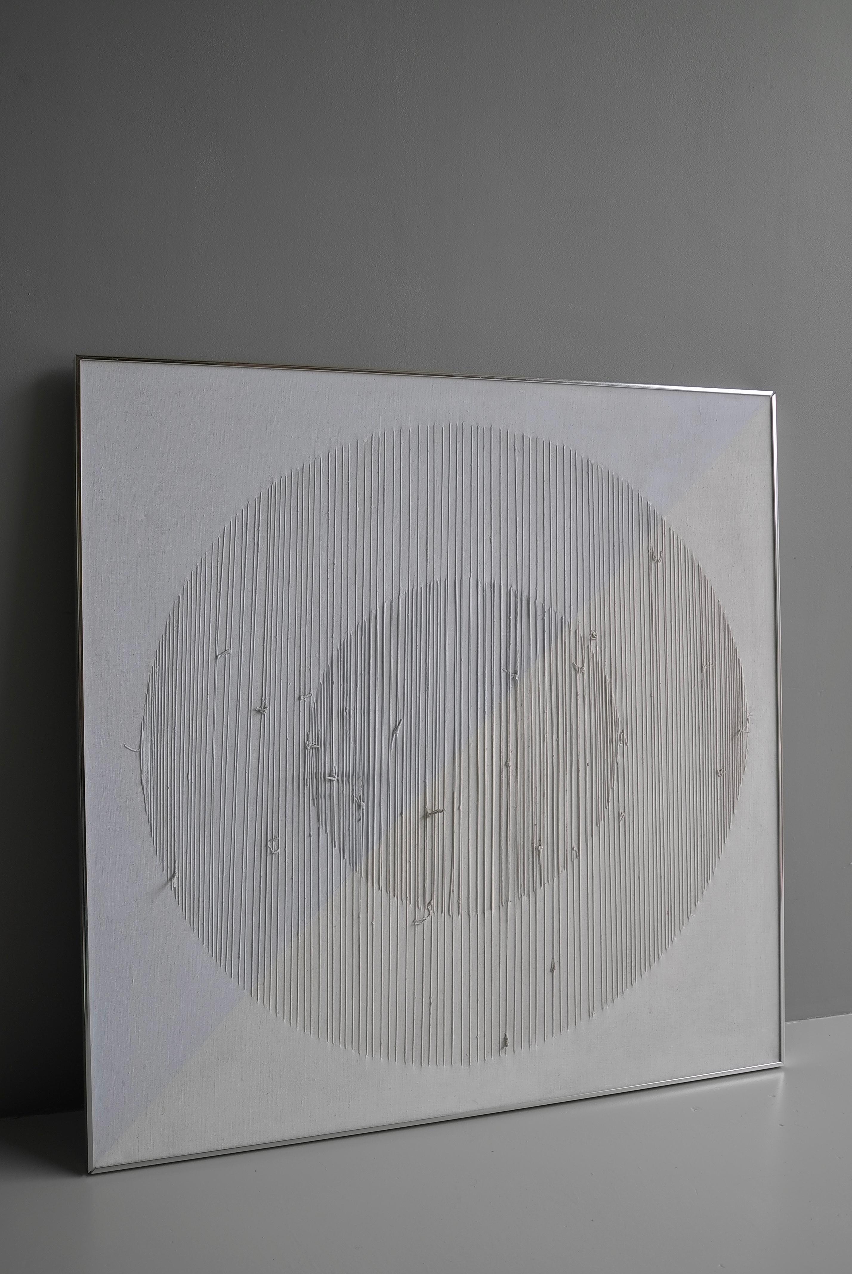 Paul Bakker Zero Art, Circle Form, Paint Canvas in Combination with Rope, 1970's In Good Condition For Sale In Den Haag, NL