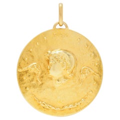 Paul Belmondo, collier pendentif français en or jaune 18 carats avec pax champêtre, 1947