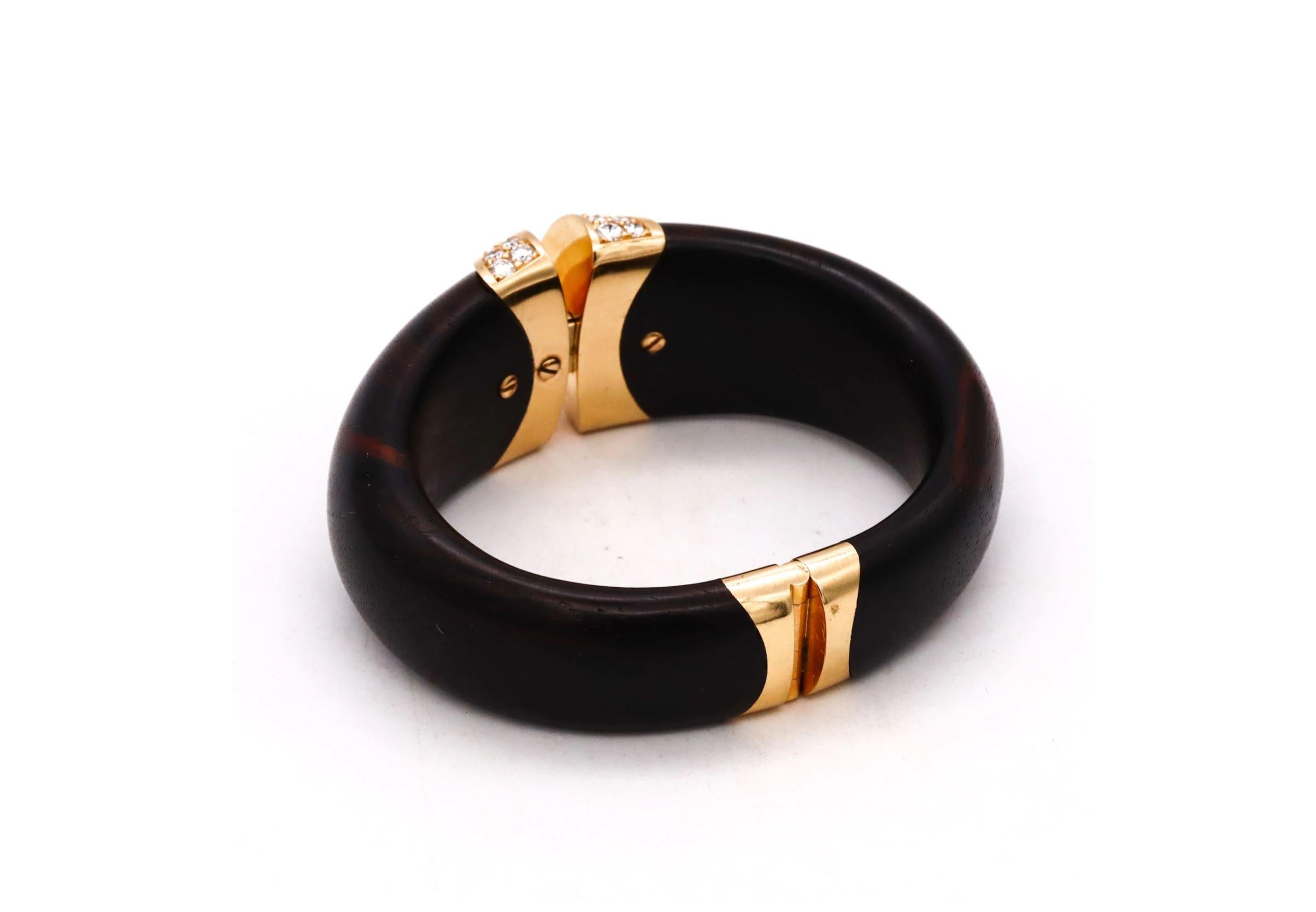Paul Binder 1970 Swiss 18Kt Gold Bracelet with Ebony Wood 3.80 Cts VS Diamonds In Excellent Condition In Miami, FL