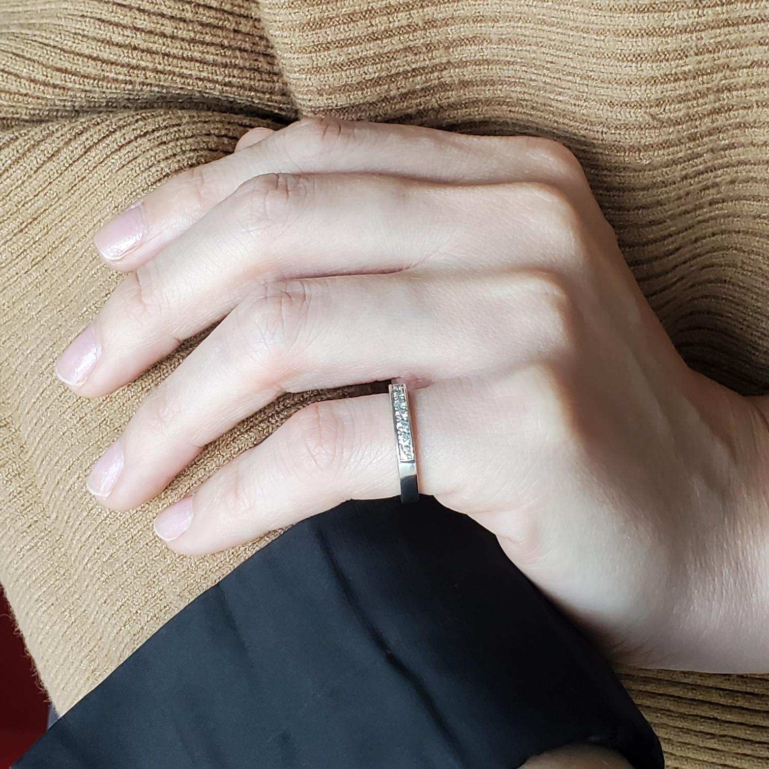 Squared half eternity ring designed by Paul Binder.

Beautiful modernist piece created at the jewelry atelier of Paul Binder in Zurich Switzerland, back in the 1970. This ring has been carefully crafted with a cushion shape, in solid white gold of