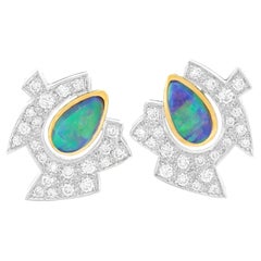 Boucles d'oreilles opale et diamant de Paul Binder