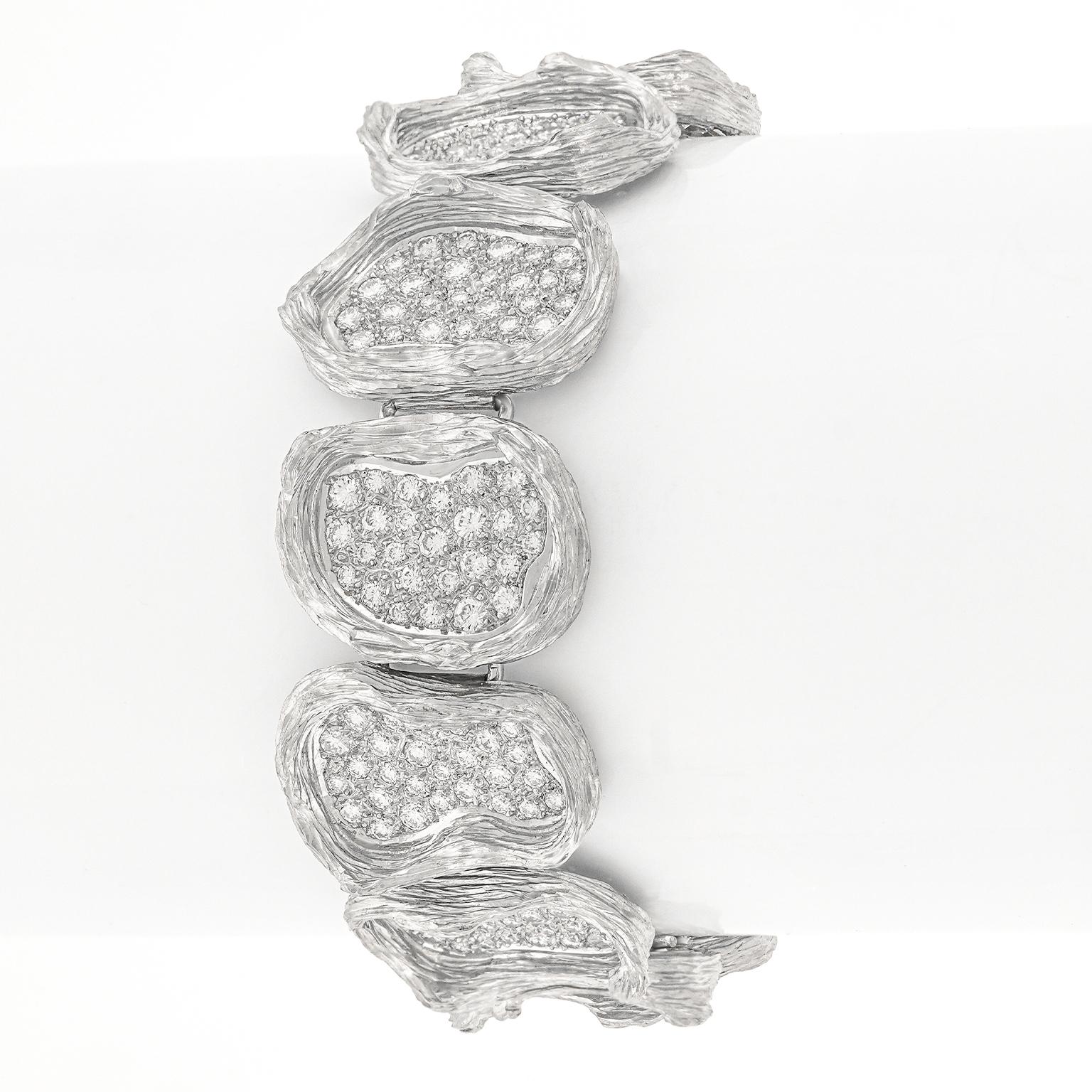 Taille ronde Paul Binder Bracelet moderne suisse en diamants en vente