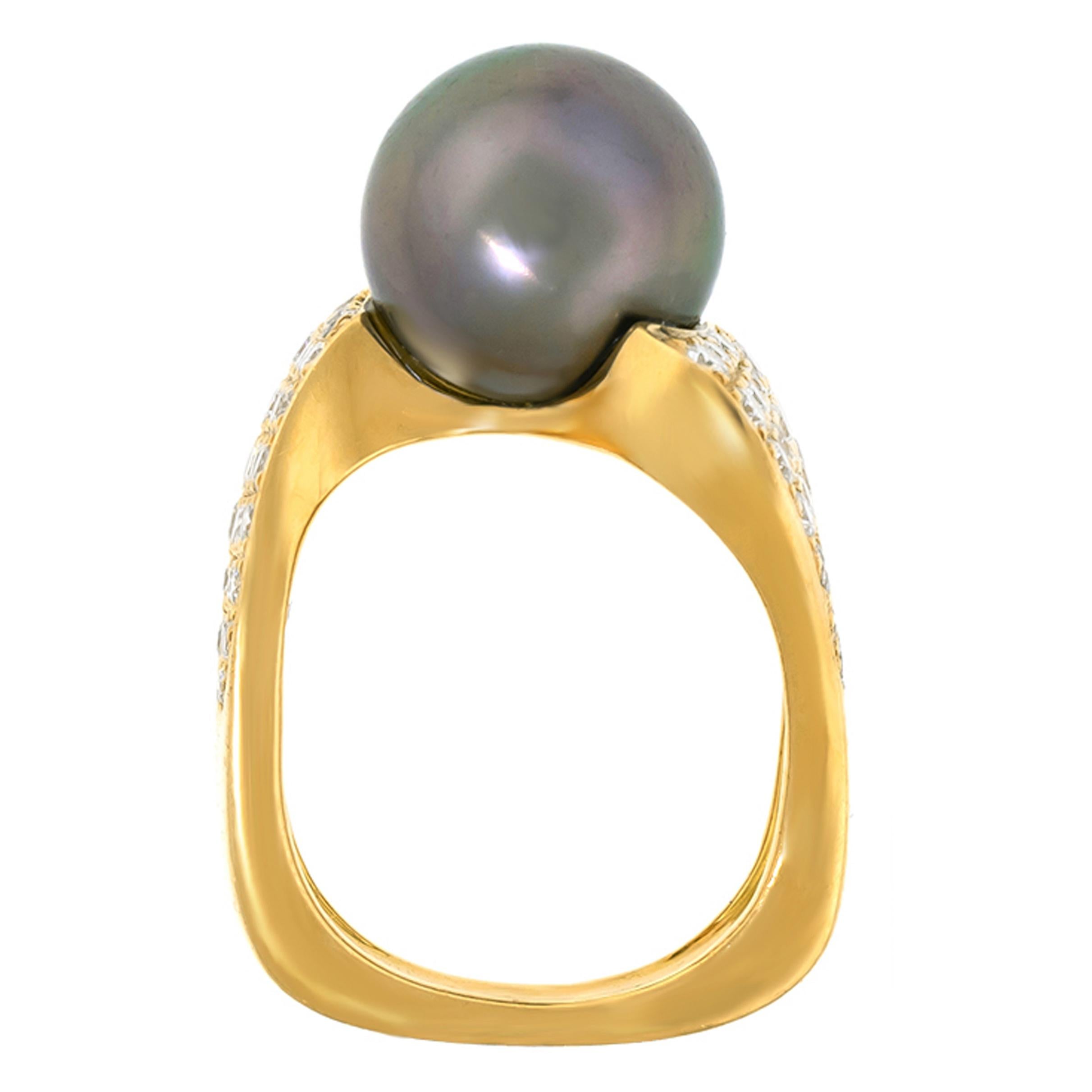 Paul Binder Swiss Modern Tahitian Pearl and Diamond Ring For Sale 5