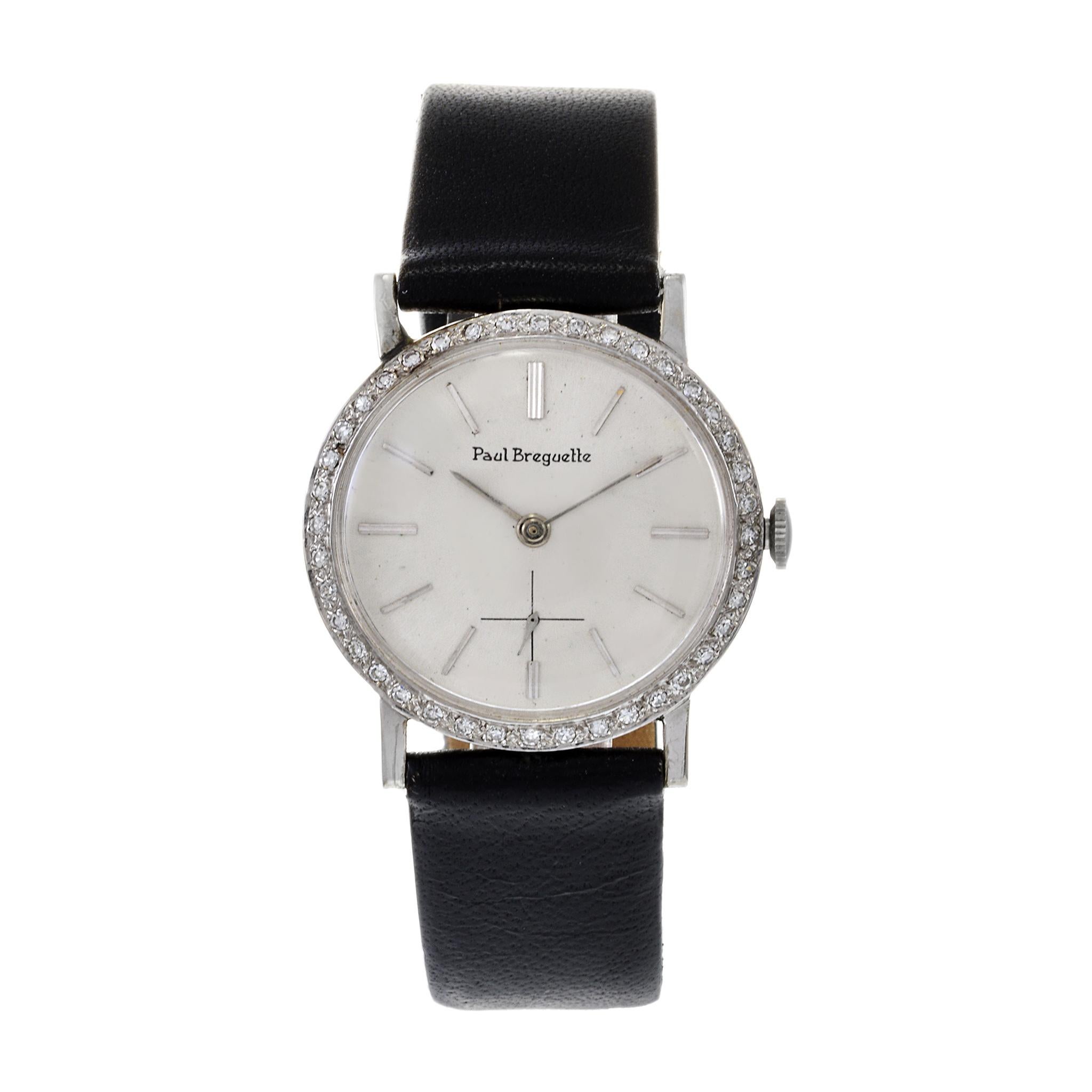 Paul Breguette war eine Tochtergesellschaft der Ebel Watch Company. Diese exquisite Armbanduhr aus den 1970er Jahren ist aus 14-karätigem Weißgold mit einer diamantbesetzten Lünette. Das Gesamtgewicht der Diamanten beträgt 0,60CT TDW. Diese Uhr wird