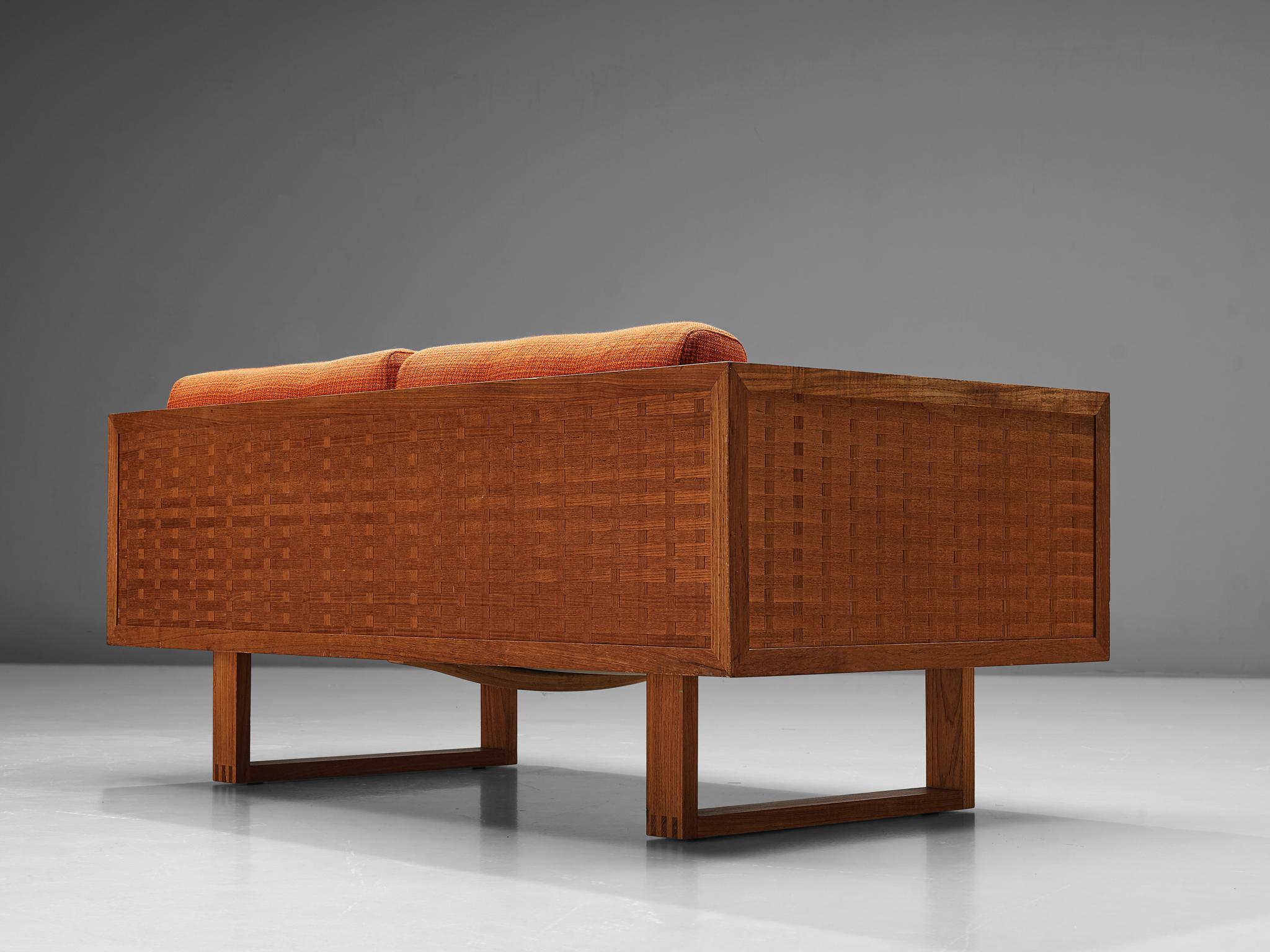Paul Cadovius Sofa in Oak and Orange Upholstery  In Good Condition In Waalwijk, NL