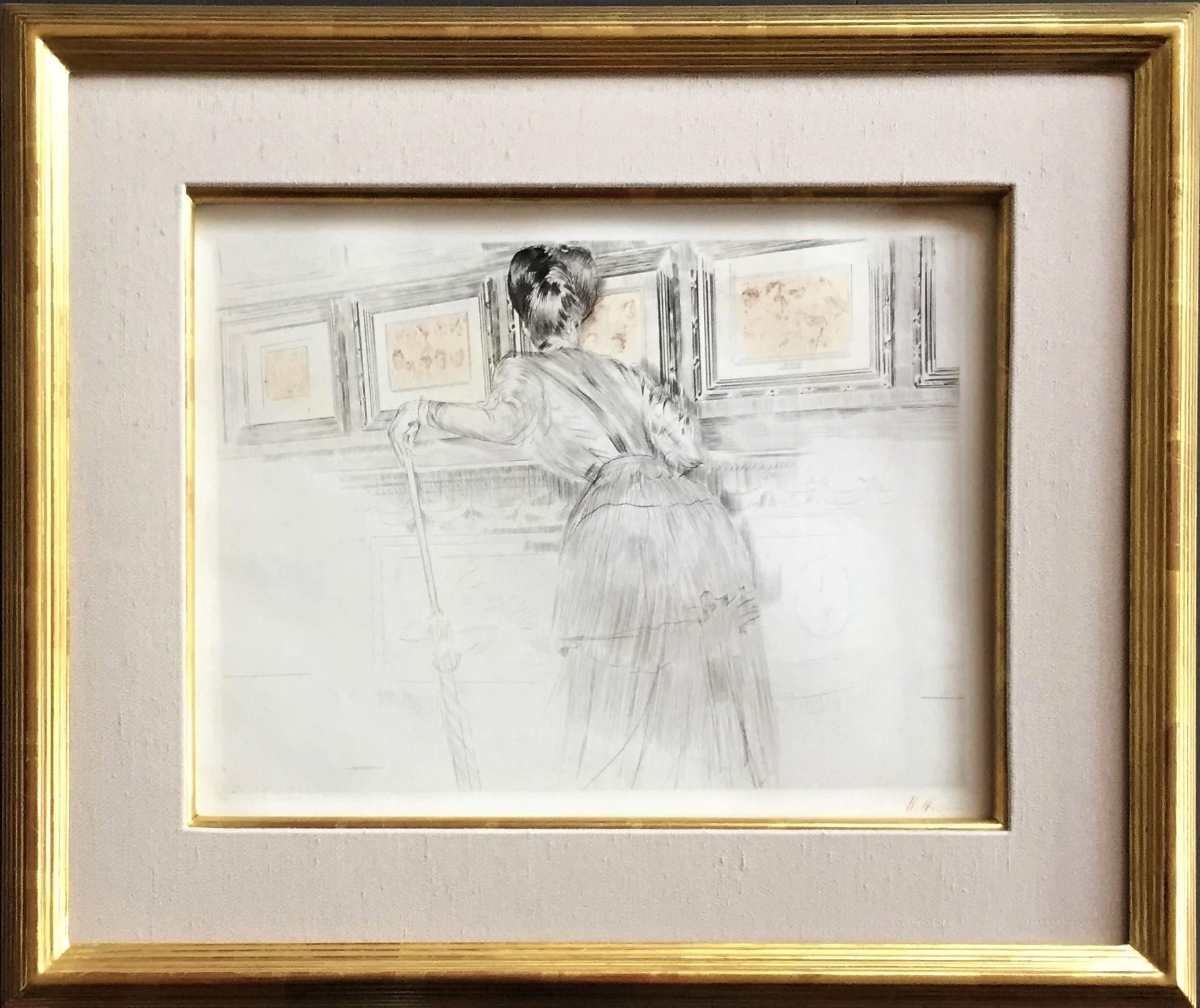 Madame Helleu Blickt auf Watteau-Zeichnungen im Louvre.. (Beige), Portrait Print, von Paul César Helleu