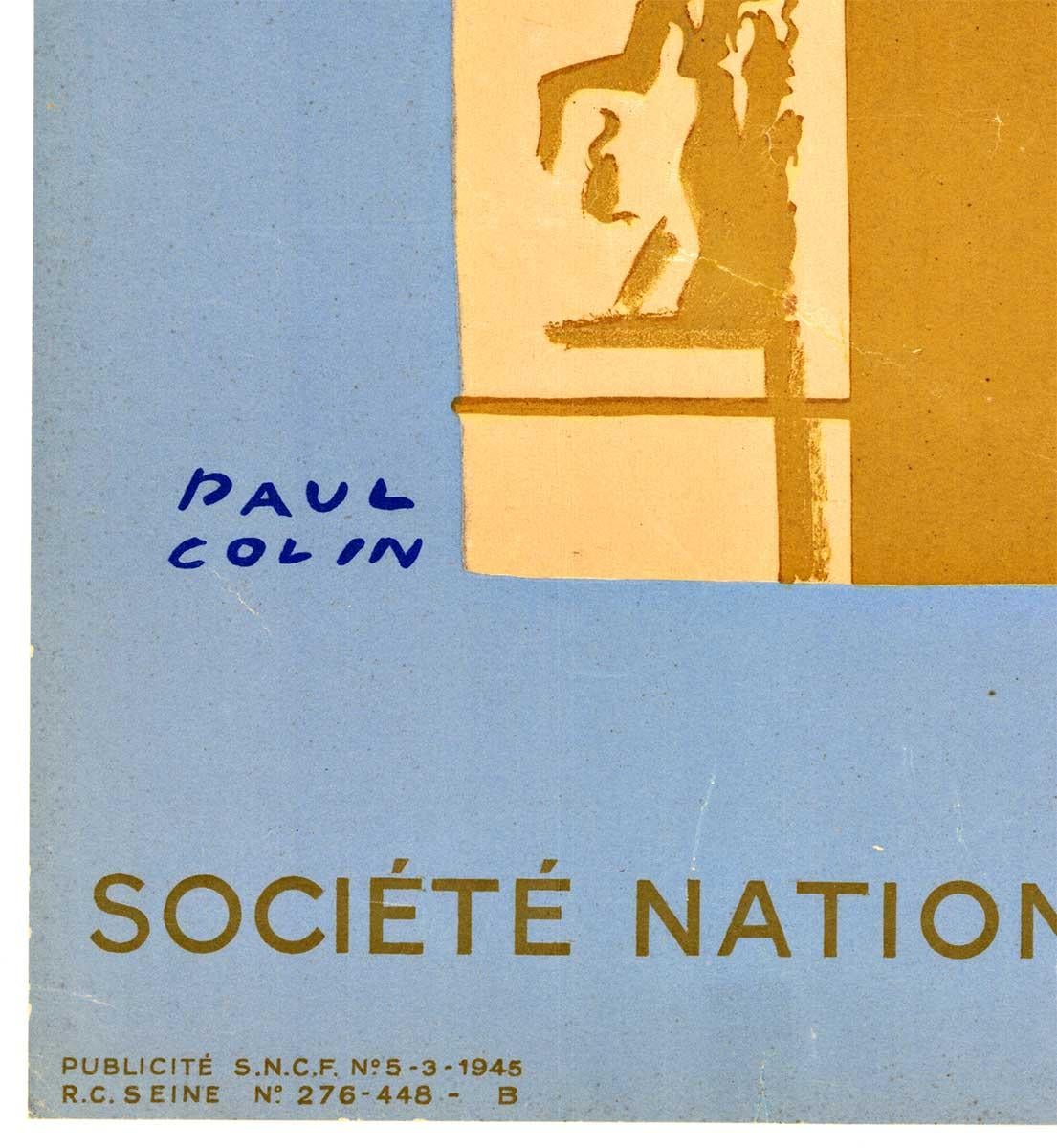 Cartel de viaje original de 1945 de París (Francia)  viajar en tren - Animal Print Gris de Paul Colin