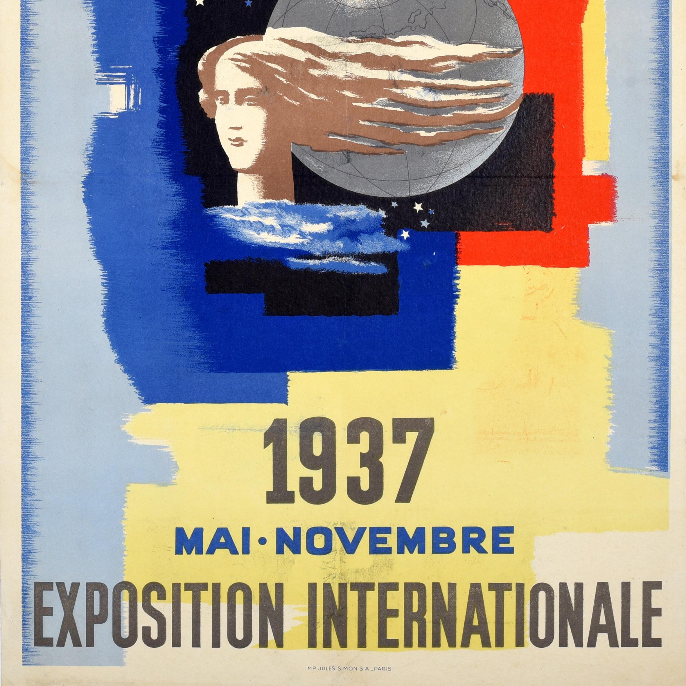 Original-Werbeplakat für die Internationale Ausstellung in Paris 1937, die von Mai bis November stattfand, mit einem großartigen Entwurf von Paul Colin (1892-1985), der eine Dame zeigt, deren Haare im Wind um eine Weltkugel wehen, mit blauen und