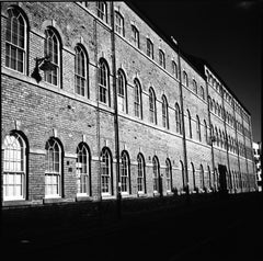 Edition 1/10 - Cornish Place, Old Sheffield, Silbergelatinefotografie in Silber