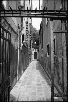 Edition 1/10 - Iron Gate, Venice, Italy Photograph, 2009