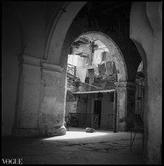 Édition 1/10 - Chien endormi, vieille La Havane, Cuba, photographie à la gélatine argentique