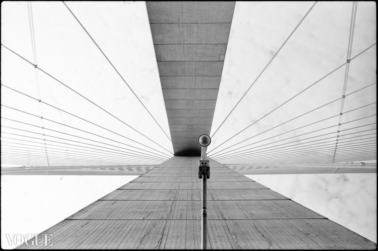Paul Cooklin Black and White Photograph - Edition 1/10 - The Eye, Pont de Normandie, France, Silver Gelatin Photograph
